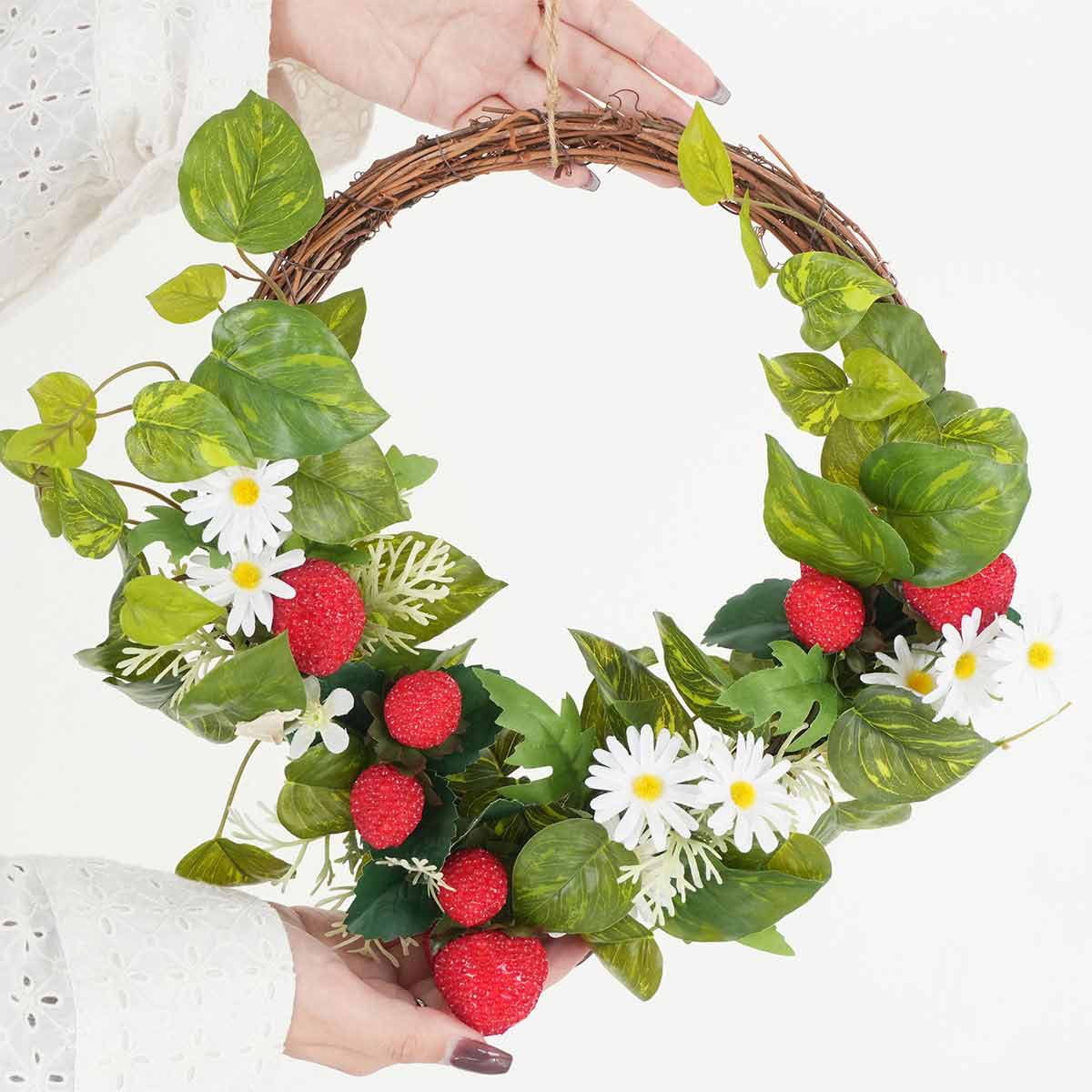 8730-6082 季節装飾(春の花)いちごリース(造花)高さ30cm 1個 ストア