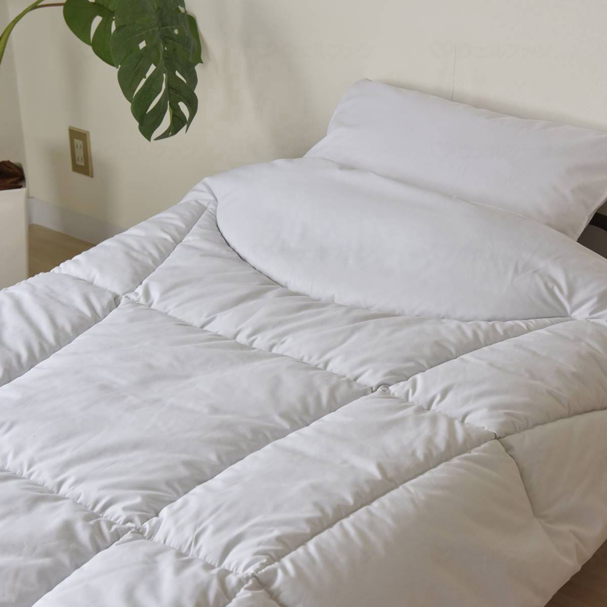 TC20-KF 2枚合わせのできる合繊掛けふとん/ホワイト/145×210cm 1個 三栄コーポレーション 【通販モノタロウ】