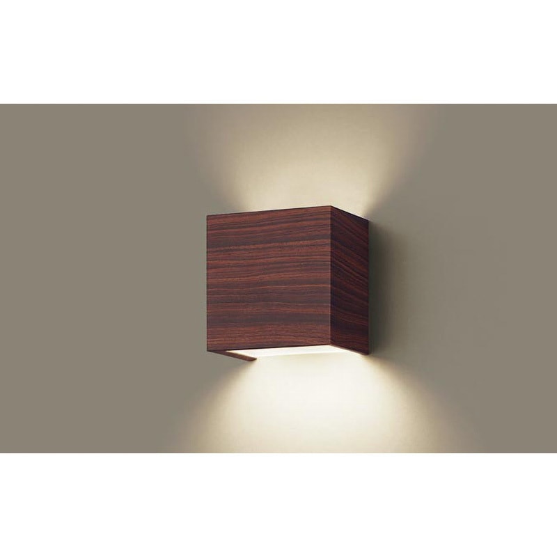 LGB81004 LEDランプ交換型 ブラケット 本体 Panasonic(パナソニック) 壁直付型 100V 幅110mm高さ110mm  LGB81004