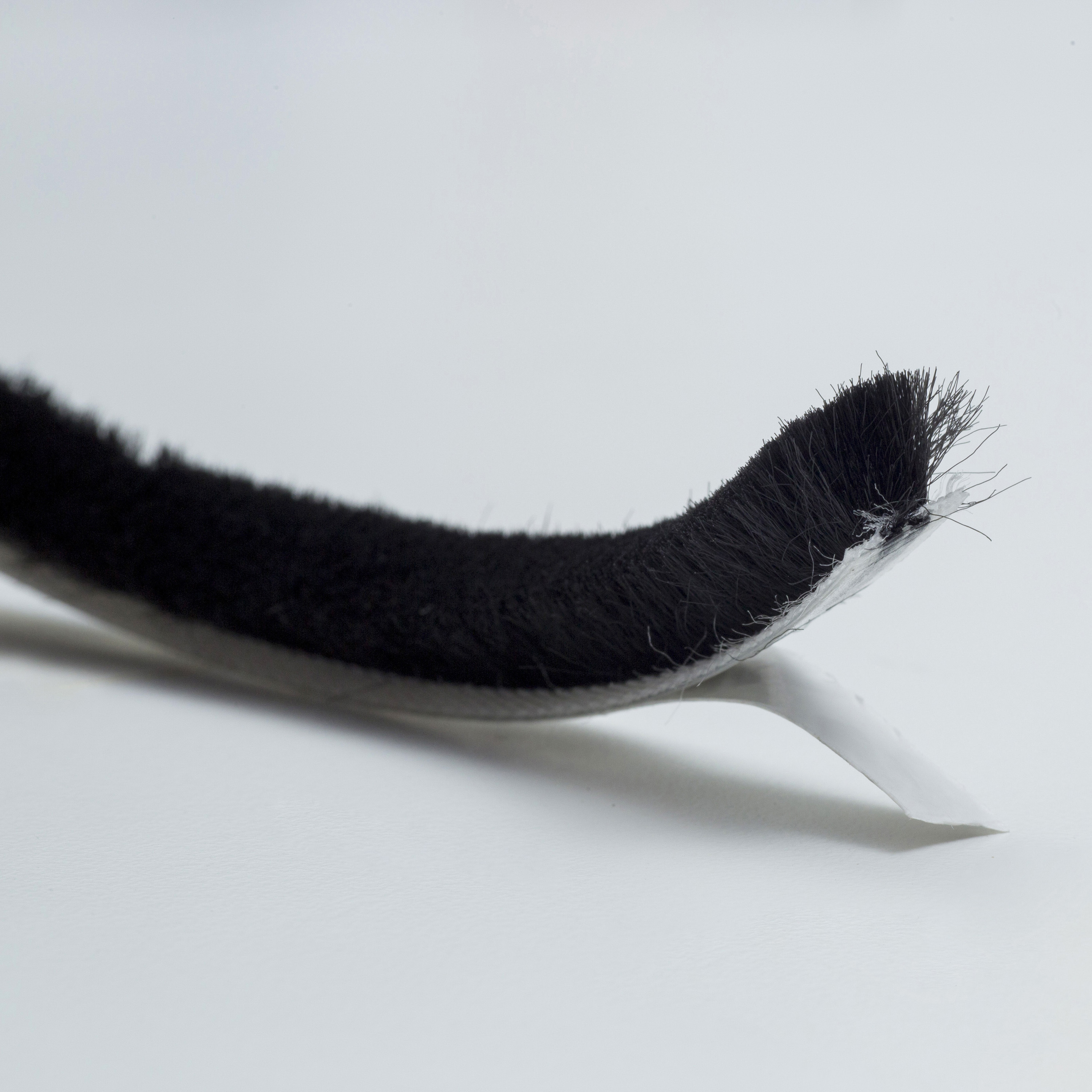 A9090-4P-BK モヘア 1巻(100m) 三恵ネット 【通販モノタロウ】