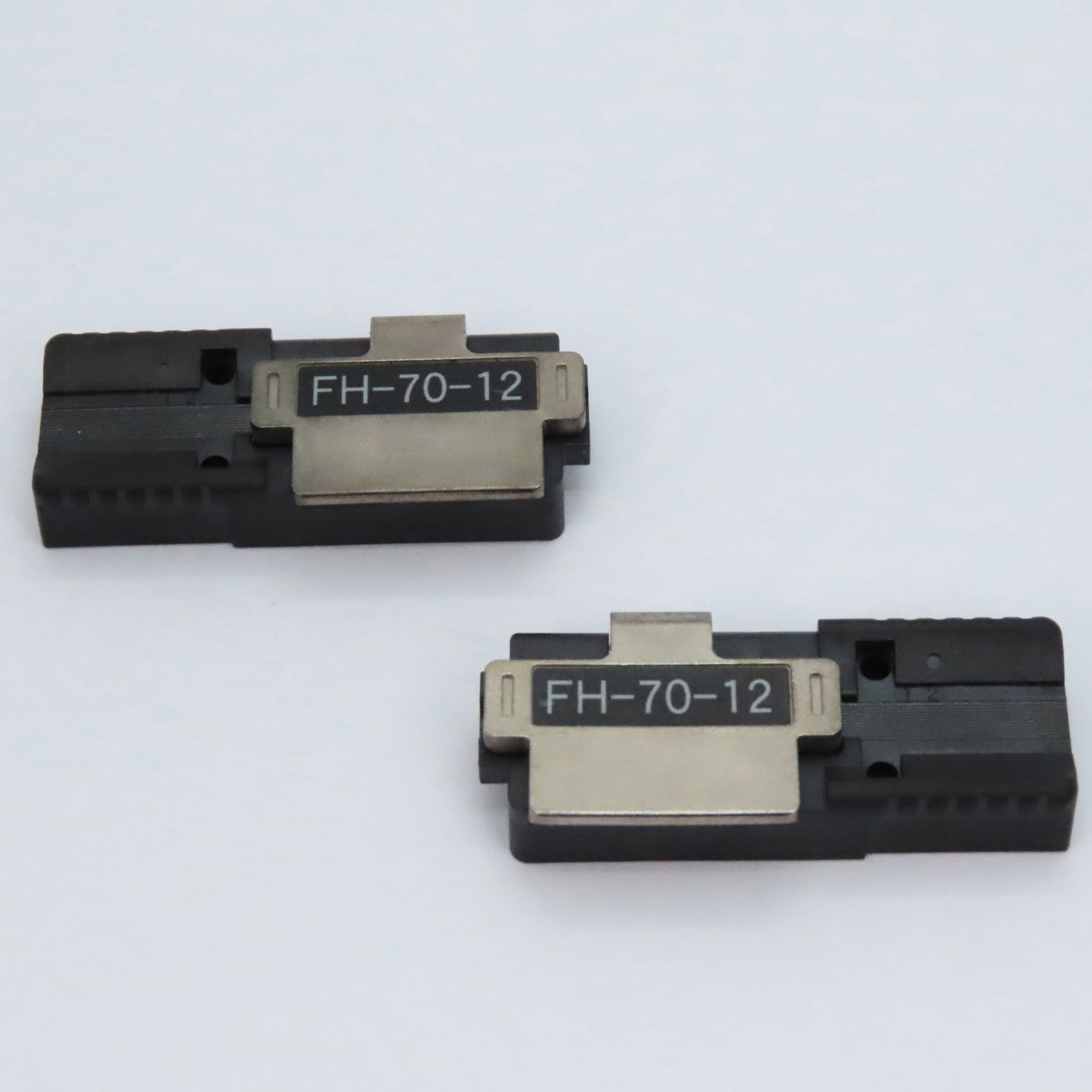 FH-70-12 光ファイバホルダ フジクラ 1組 FH-70-12 【通販モノタロウ】