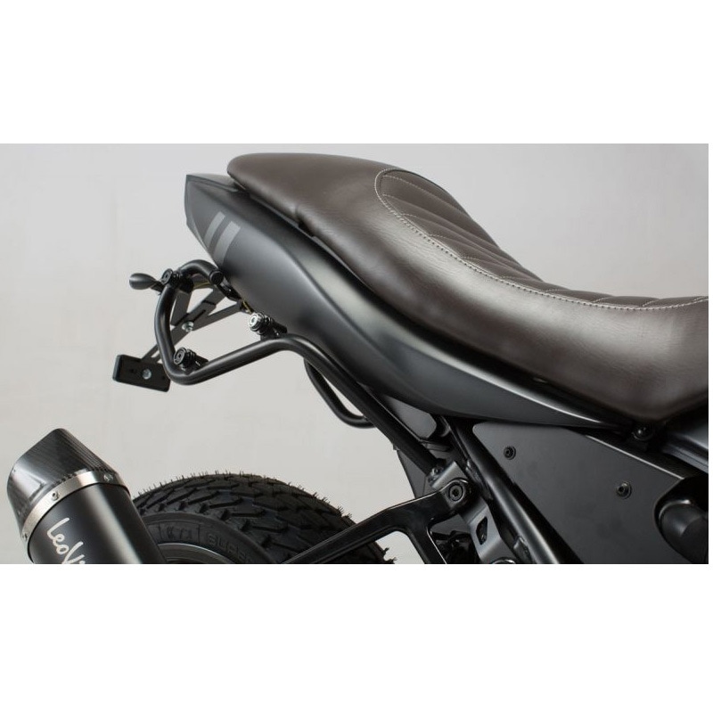HTA0567011000 LEGEND GEAR SLC SIDEキャリア(右) LC1用 1個 SW-MOTECH (エスダブリューモテック) 【通販モノタロウ】