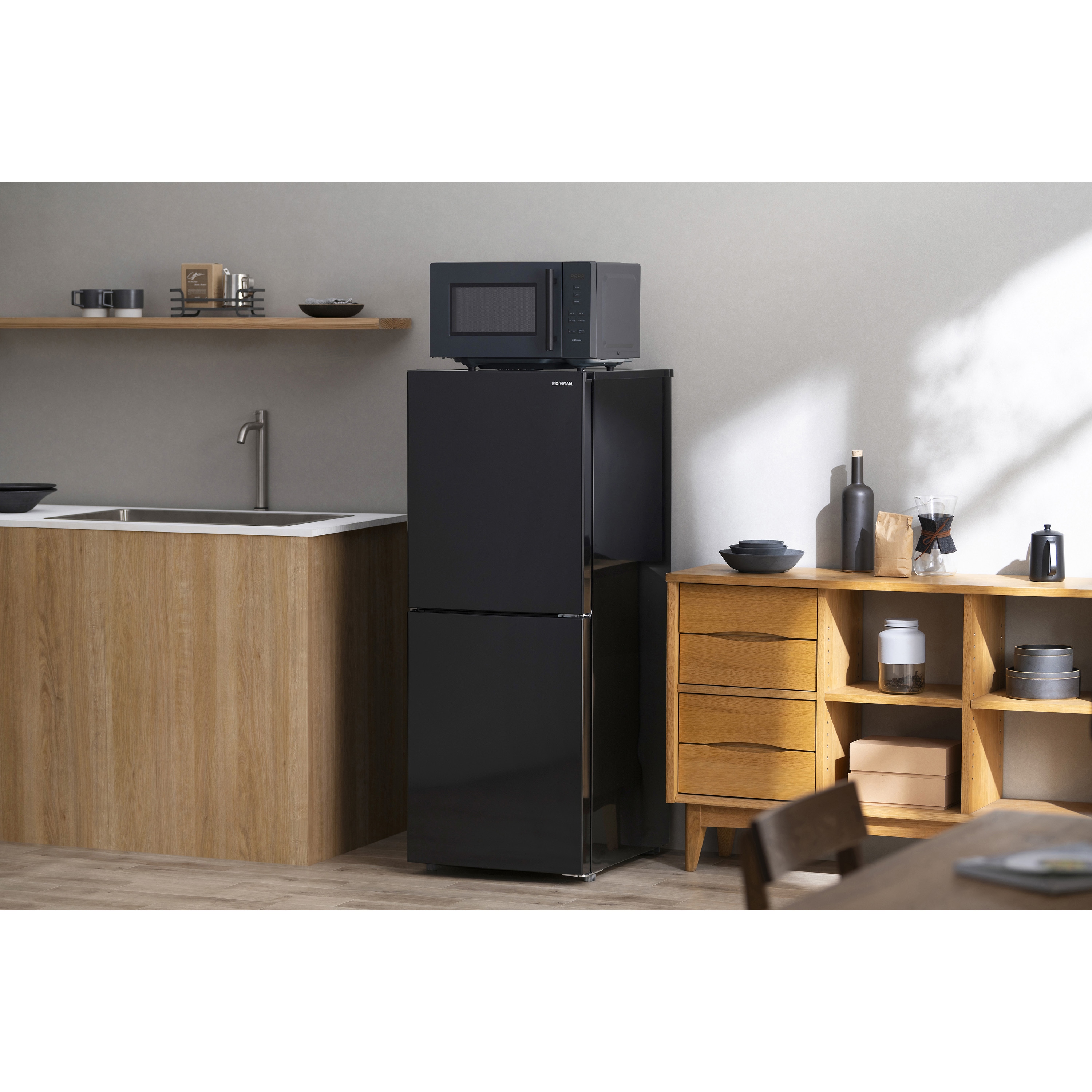 IRSN-HF15A-B 冷凍冷蔵庫 153L アイリスオーヤマ ファン式 - 【通販