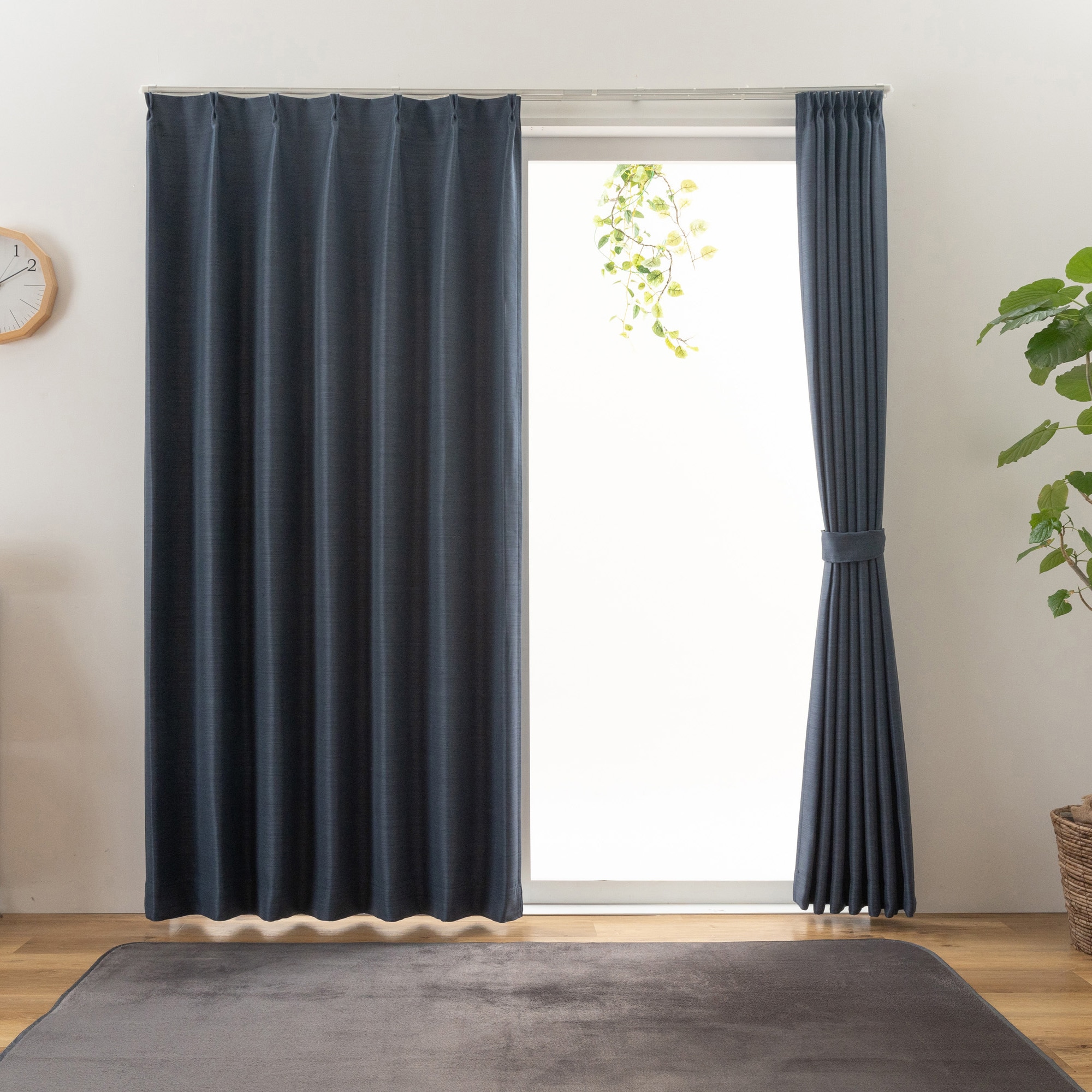 幅150cm×丈200cm 2枚組 【レース付きセットカーテン】30サイズ展開 2～3級遮光 形状記憶 UVカット ミラー 昼見えにくい 省エネ 洗濯可能 カーテン 1セット(2枚) ユニベール 【通販モノタロウ】