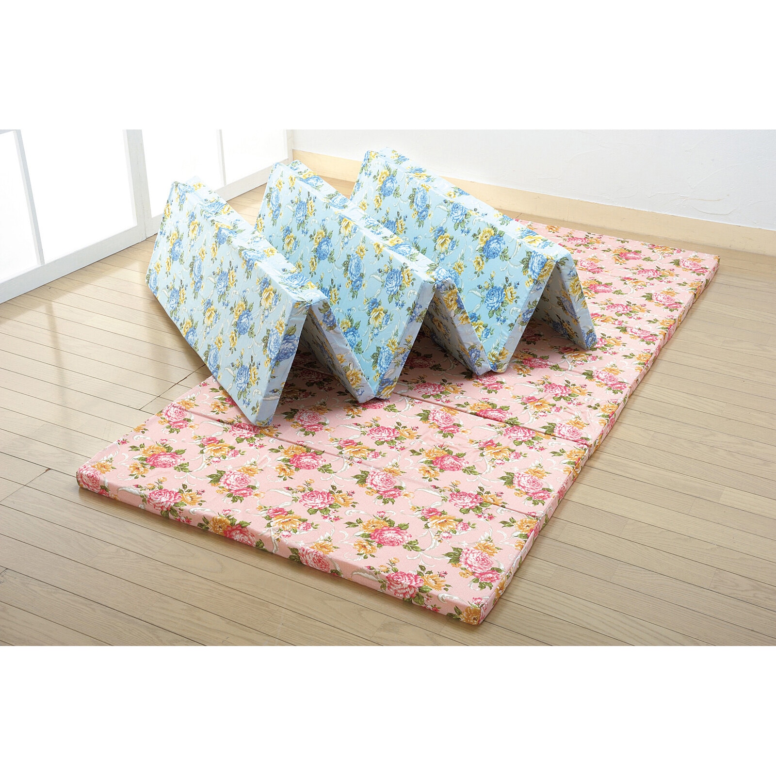 a3321810 <アキレス>軽量硬質コンパクト6つ折れマットレス ファミリー・ライフ ピンク系色   a3321810