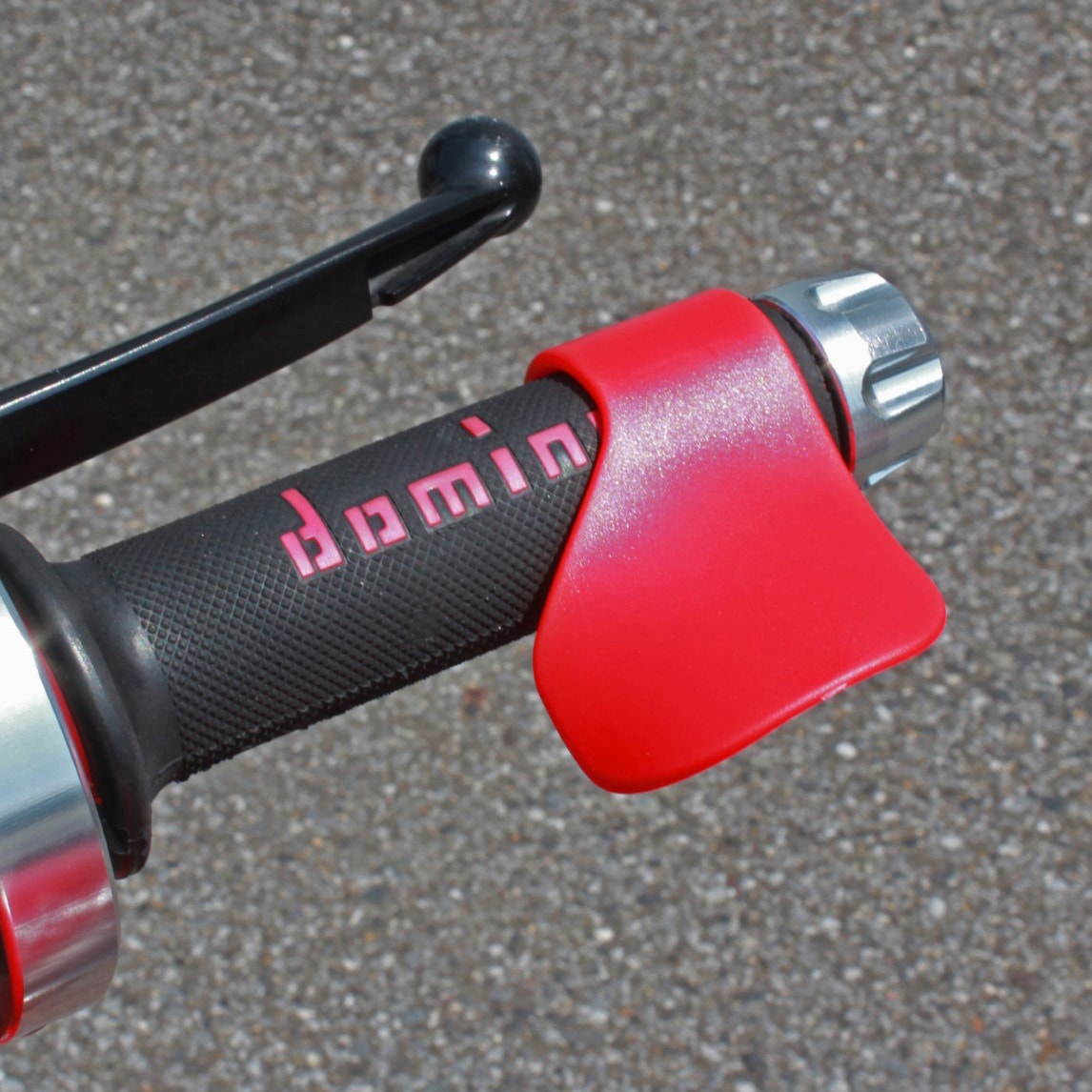 YK043/RD 山城謹製 YK-043 スロットルアシスト 山城 レッド色 1個