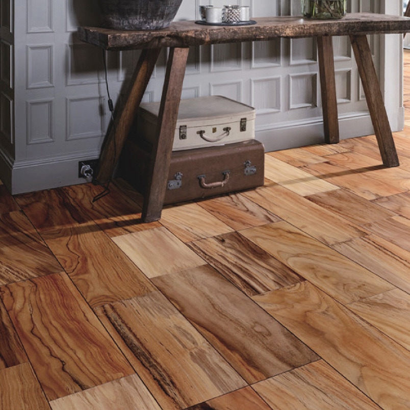 ﾌﾞﾙｽﾞフローリング材