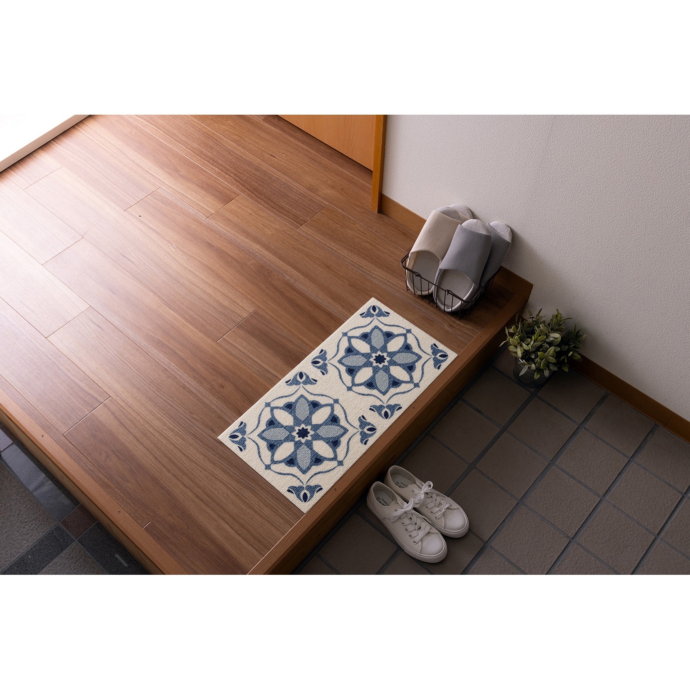 KY-35 おくだけ吸着タイルマット モロッコタイル サンコー ブルー柄