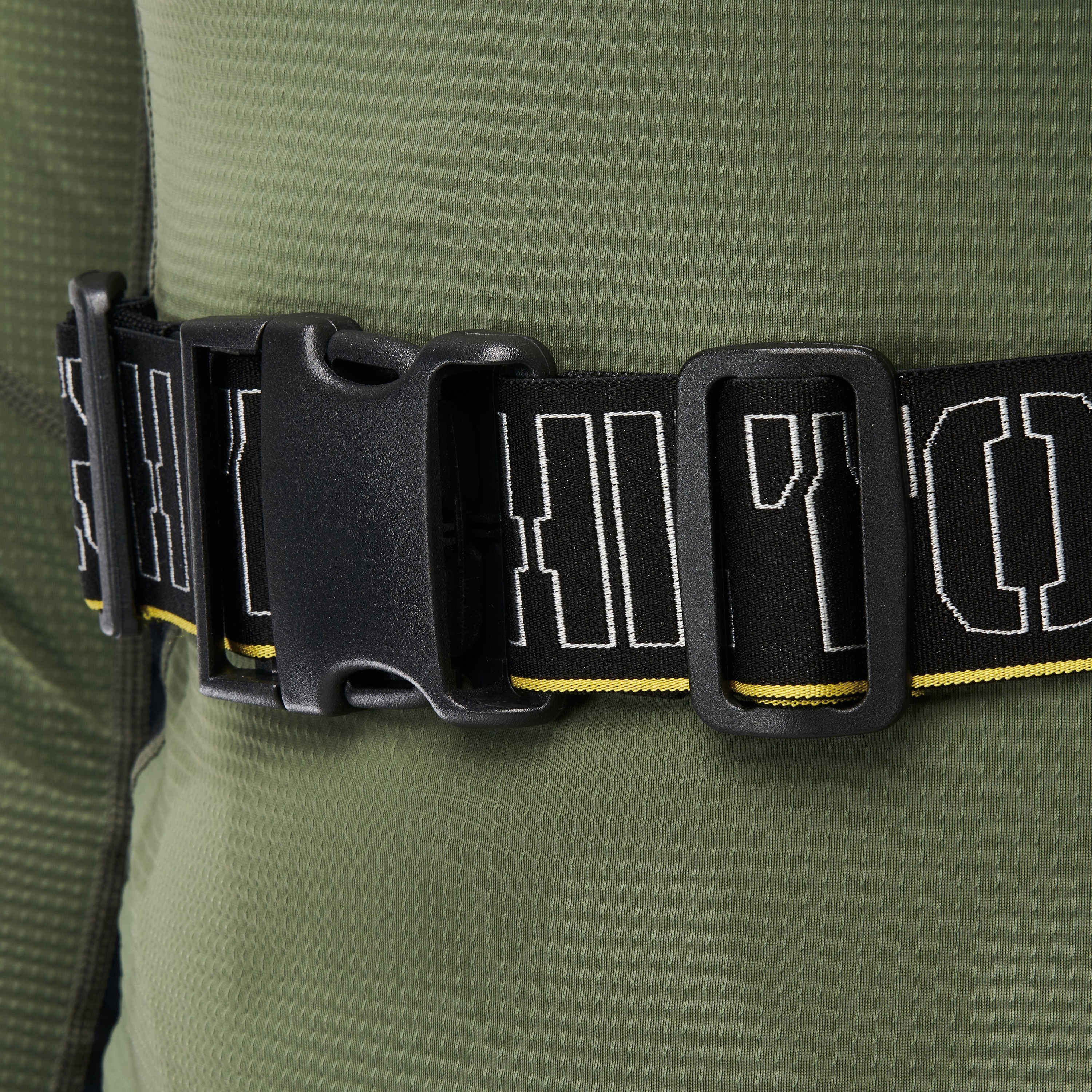 200340 ペルチェベスト アイスキーパーCOOLBOOST アタックベース ブラック色 フリーサイズ