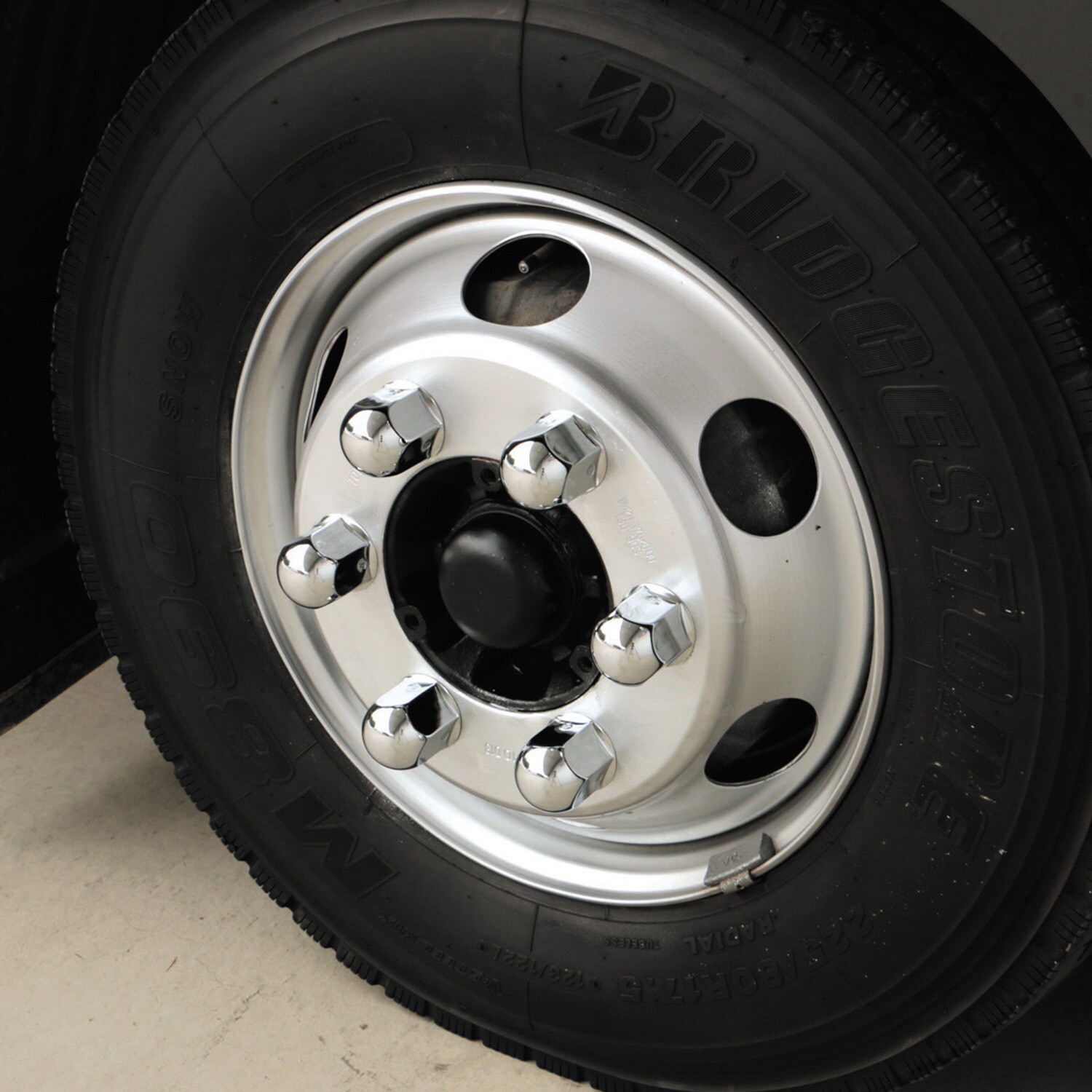 500322 丸型ナットカバー スチール 1セット(6個) JET INOUE 500322 丸型ナットカバー スチール 1セット(6個) JET INOUE