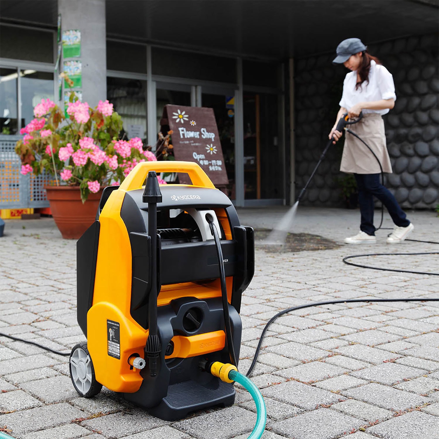 リョービ(RYOBI) 高圧洗浄機 60Hz用 AJP-2100GQ 667401A AJP-2100GQ | 高圧洗浄機 | 家庭向け商品 | 京セラ インダストリアル