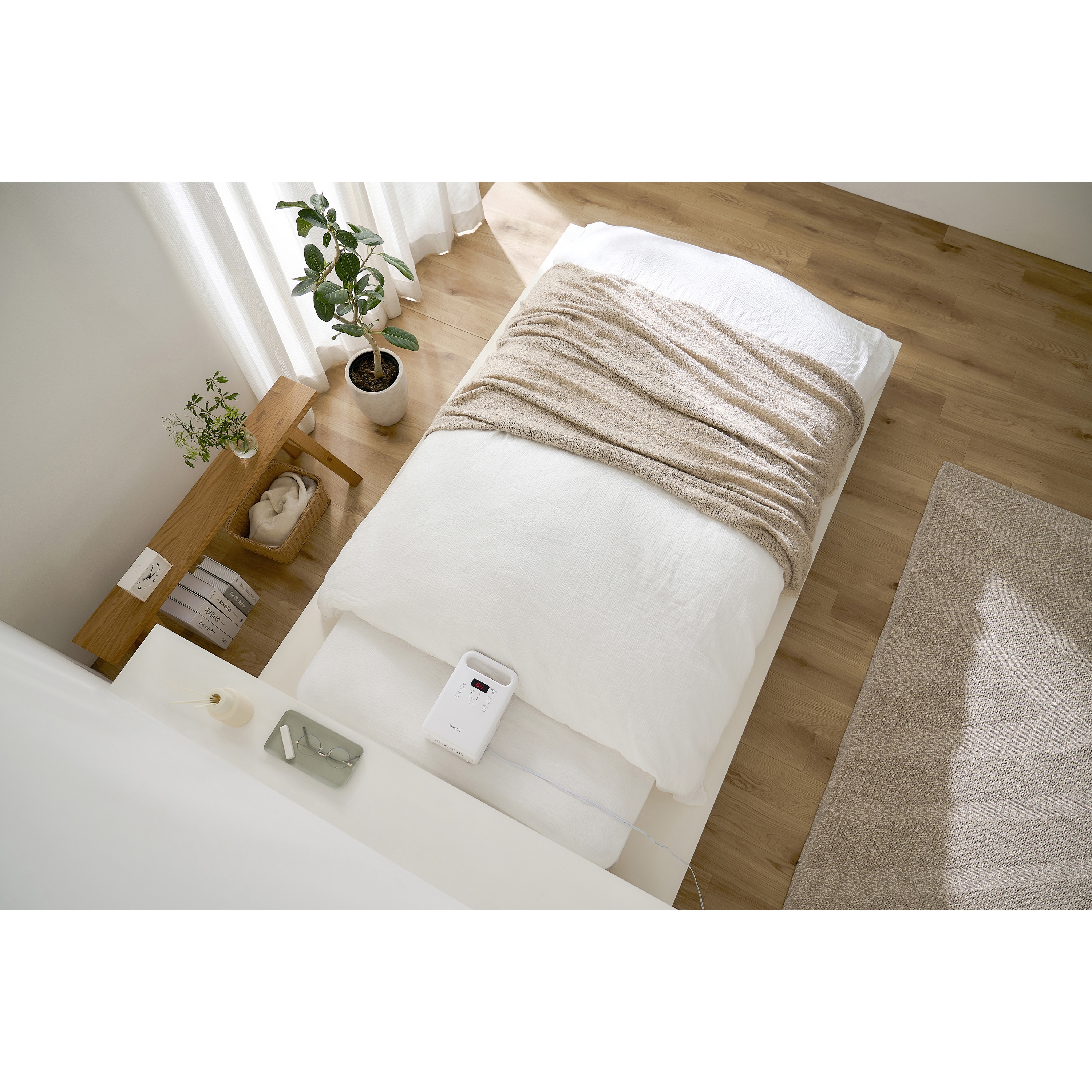 FK-C5-W ふとん乾燥機 カラリエ シングルノズル 1台 アイリスオーヤマ