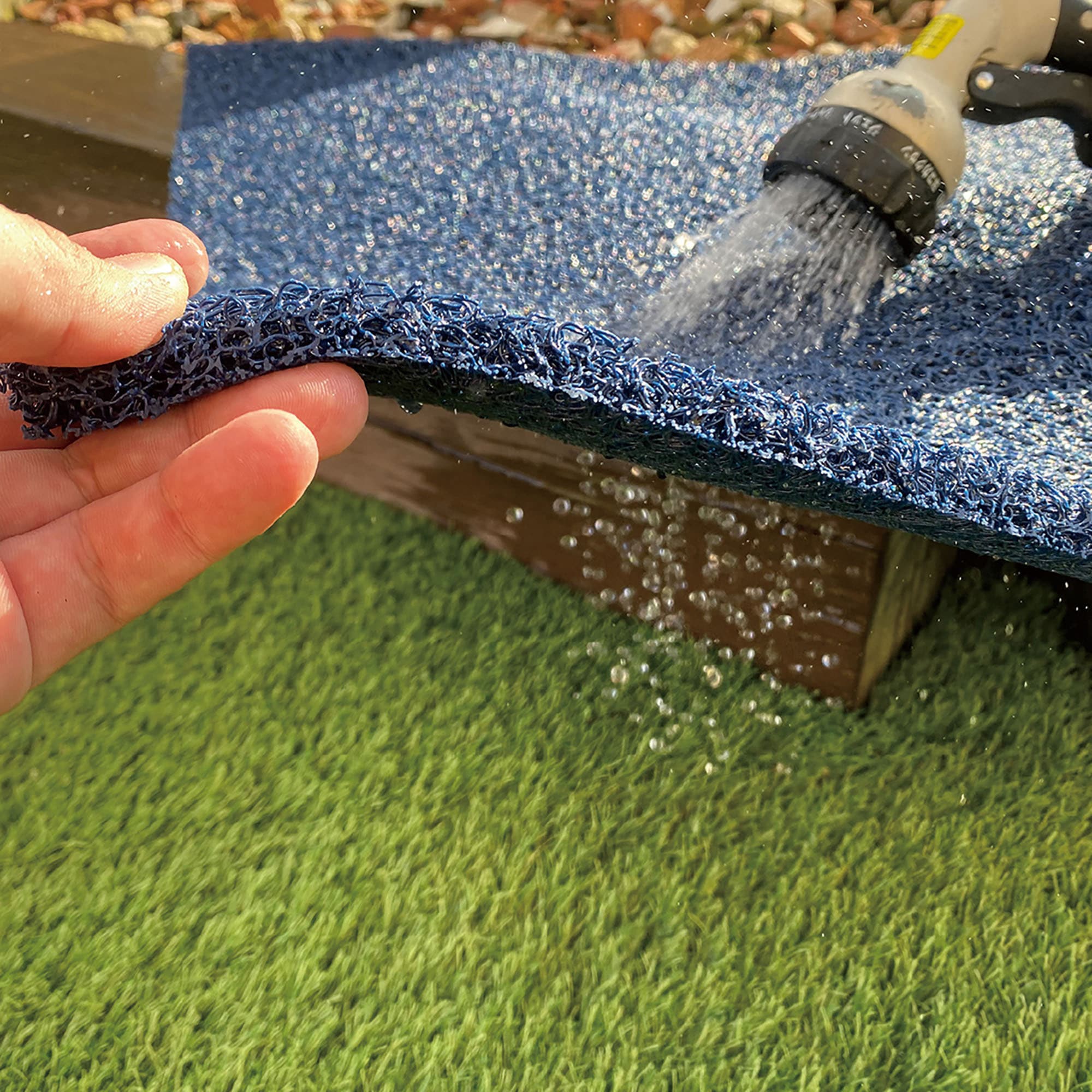 コイル歩行マット ネイビー 1枚 KI-1206NB 縦1200×横6000×厚み13mm カーボーイ クッション 負担軽減 すべり止め 歩行者の誘導に コイル歩行マット 120㎝×70㎝　入荷後の出荷となります