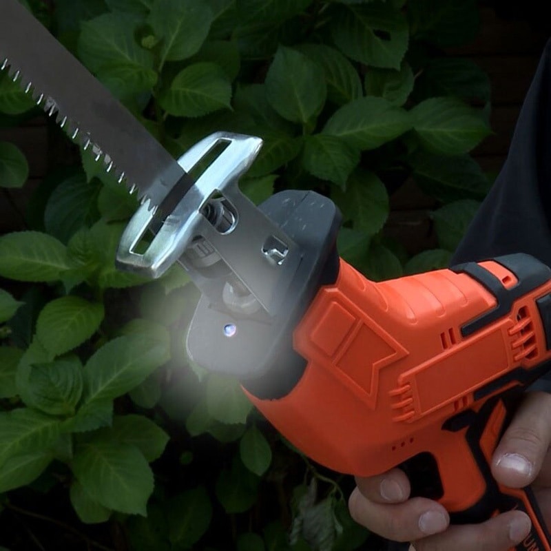 0418910 ファミラ 充電式コードレス電動ノコギリ6点セット 1台