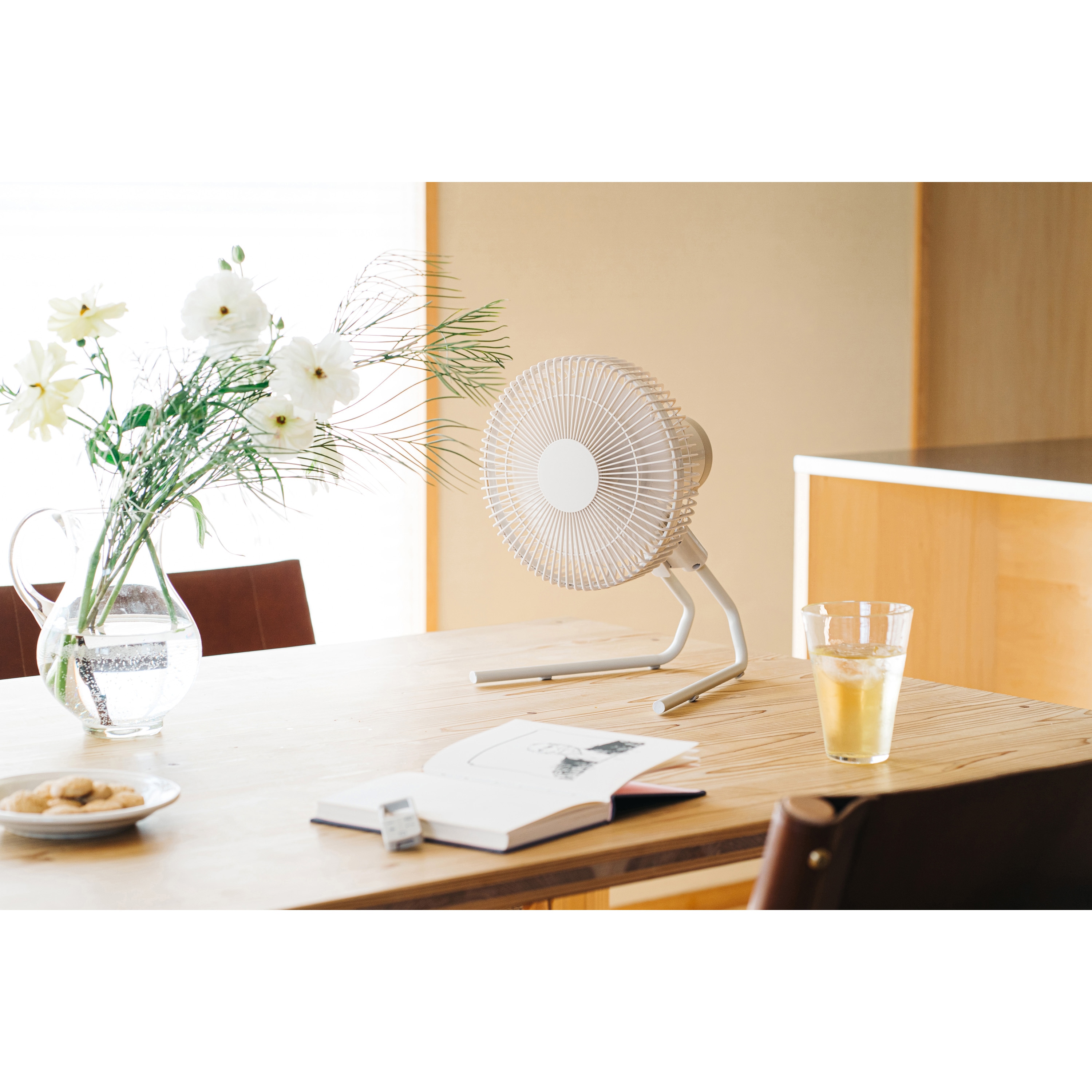 ポータブルコードレス扇風機　SF-PC171 コードレス扇風機 ANDON(アンドン) FAN SF-PC171 | シロカ