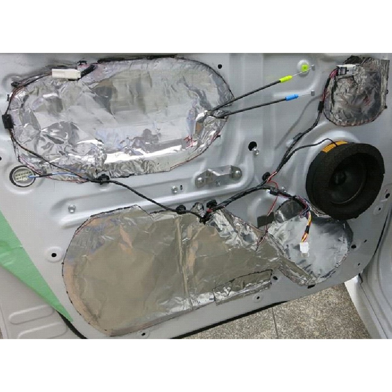 WD-300N 軽量制振材 レジェトレックス WAKI(和気産業) 1枚 WD-300N