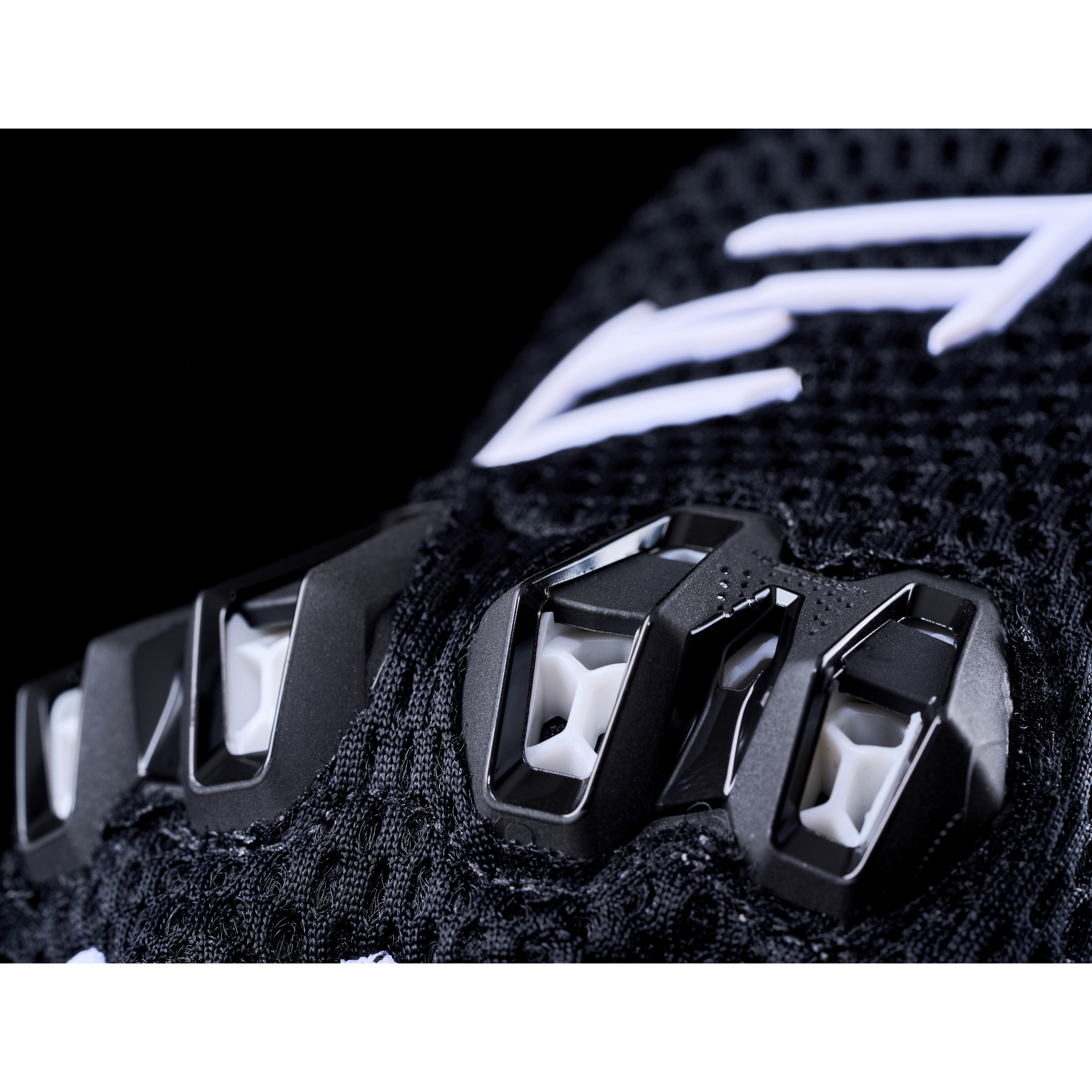 STUNT EVO 2 AIRFLOW WOMAN FIVE(ファイブ) 色BLACK/WHITE サイズS