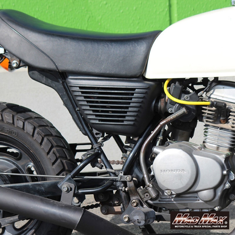 エイプ50・100　フェンダー・サイドカバー、ライトケース（程度良くピカピカ） エイプ50・100 フェンダー・サイドカバー、ライトケース（程度良く