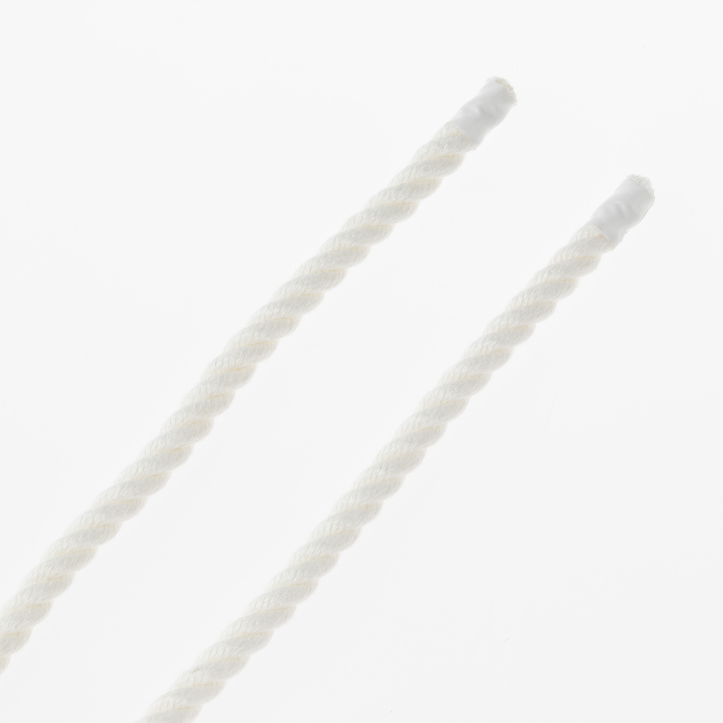 グリーンクロス クレモナSロープ 白 22mm 34m 6300042165 グリーンクロス クレモナSロープ 白 22mm 34m 6300042165