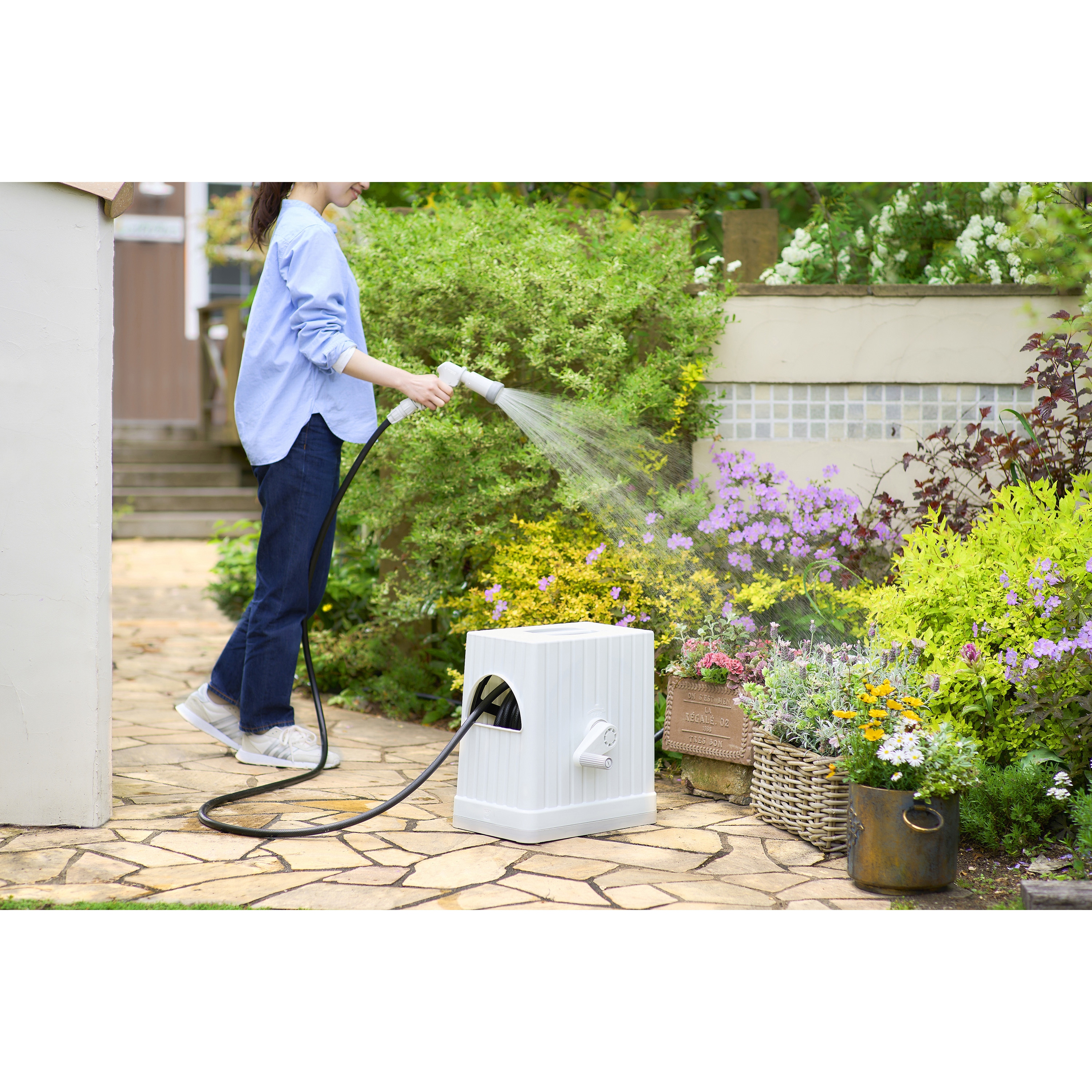 FHEXN-30 フルカバーホースリールEX (15m / 20m / 30m) アイリス