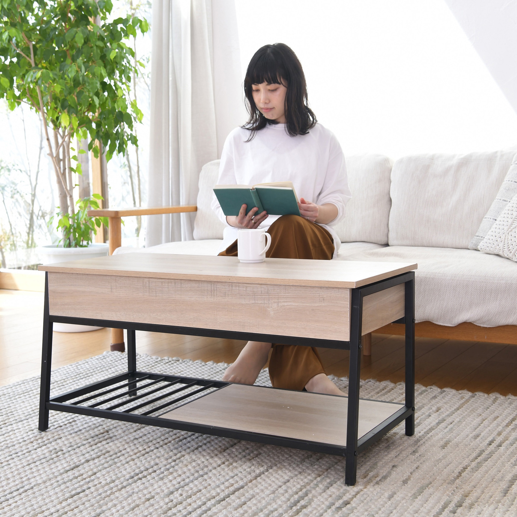 リフトアップコーヒーテーブル Vita サイドテーブル・ミニテーブル