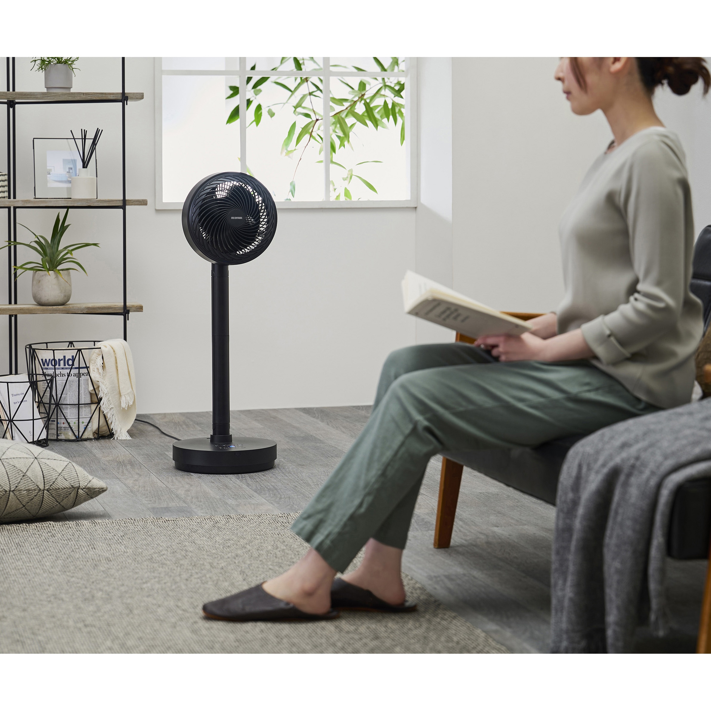 STF-DCD18T-B サーキュレーター扇風機 デザインタイプ アイリス