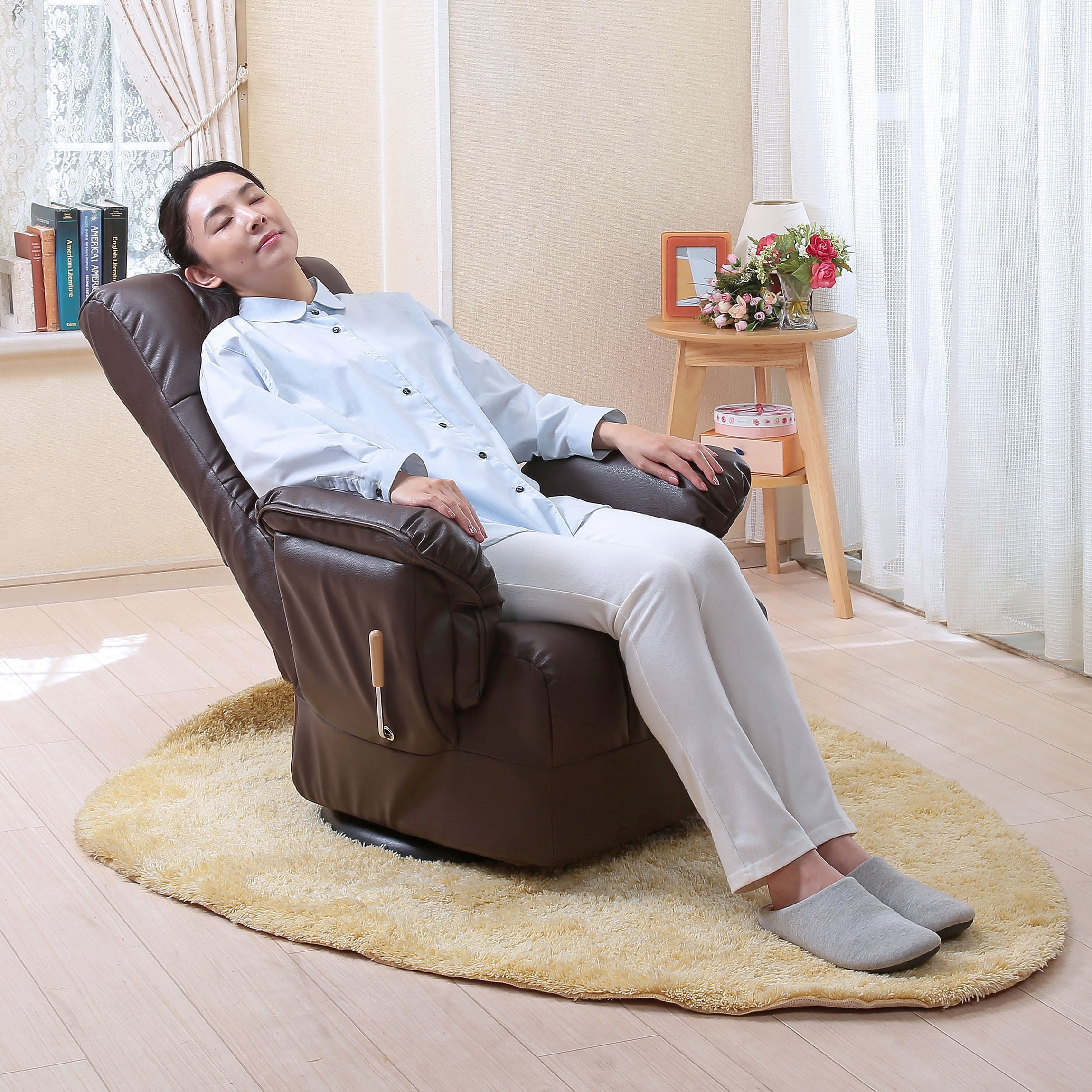 ポケットコイル入り回転リクライニングチェア Vita リラックスチェア