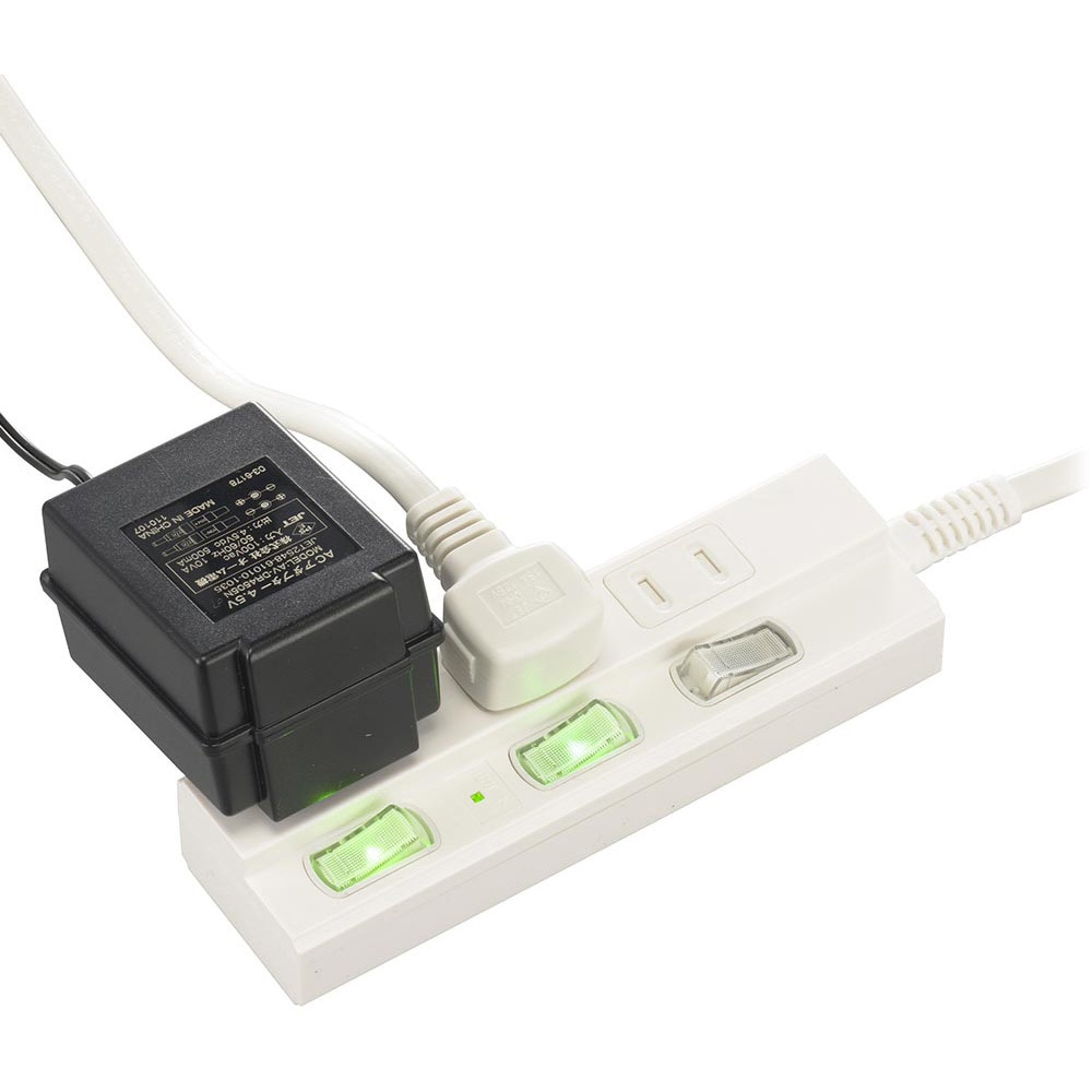 HS-TPK31W-22 LED個別スイッチ付電源タップ3個口 雷ガード HS-TPK31W-22 LED個別スイッチ付電源タップ3個口 雷ガード