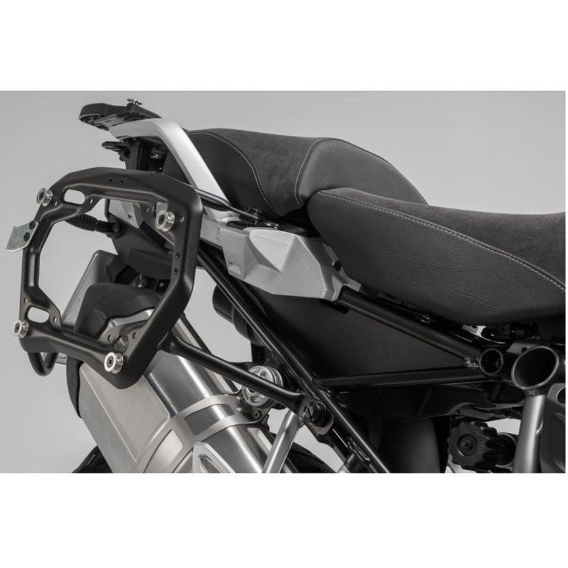 i*4様 アドベンチャースクリーン キャリア KIJIMA キジマ 4934154155209 210-245 リアキャリア アドベンチャー