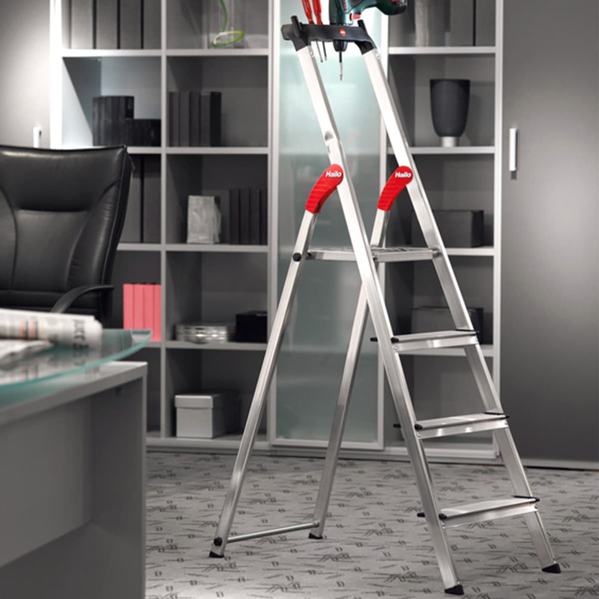 L80-4 アルミ製踏台L-80型(上枠付) 長谷川工業 天板高さ0.85m L80-4