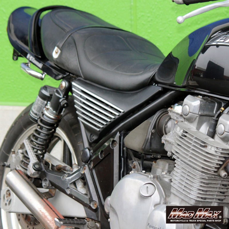 MM19-0421-03 カワサキ ゼファー1100/RS サイドカバー(アルフィン