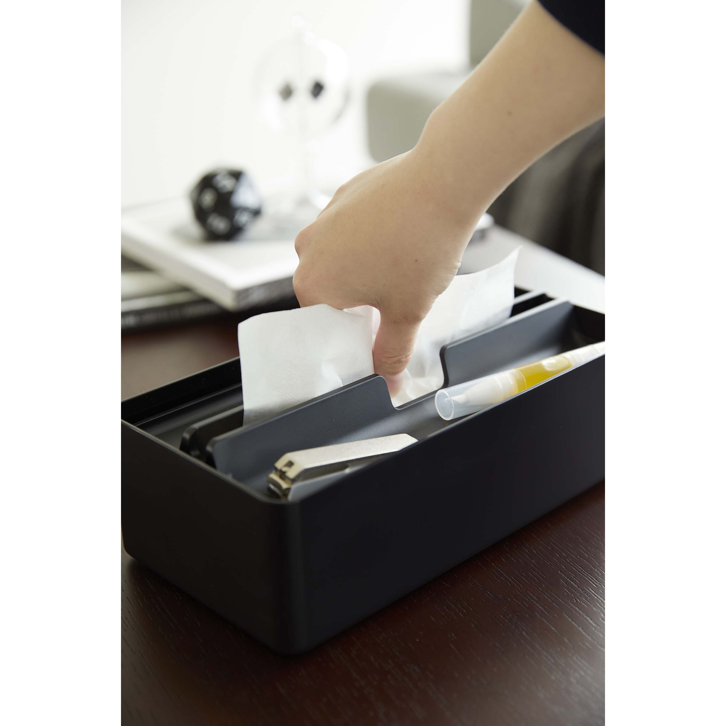 ダマスカス 専用ケース付き 5875 トレー蓋付きペーパータオルケース タワー 山崎実業