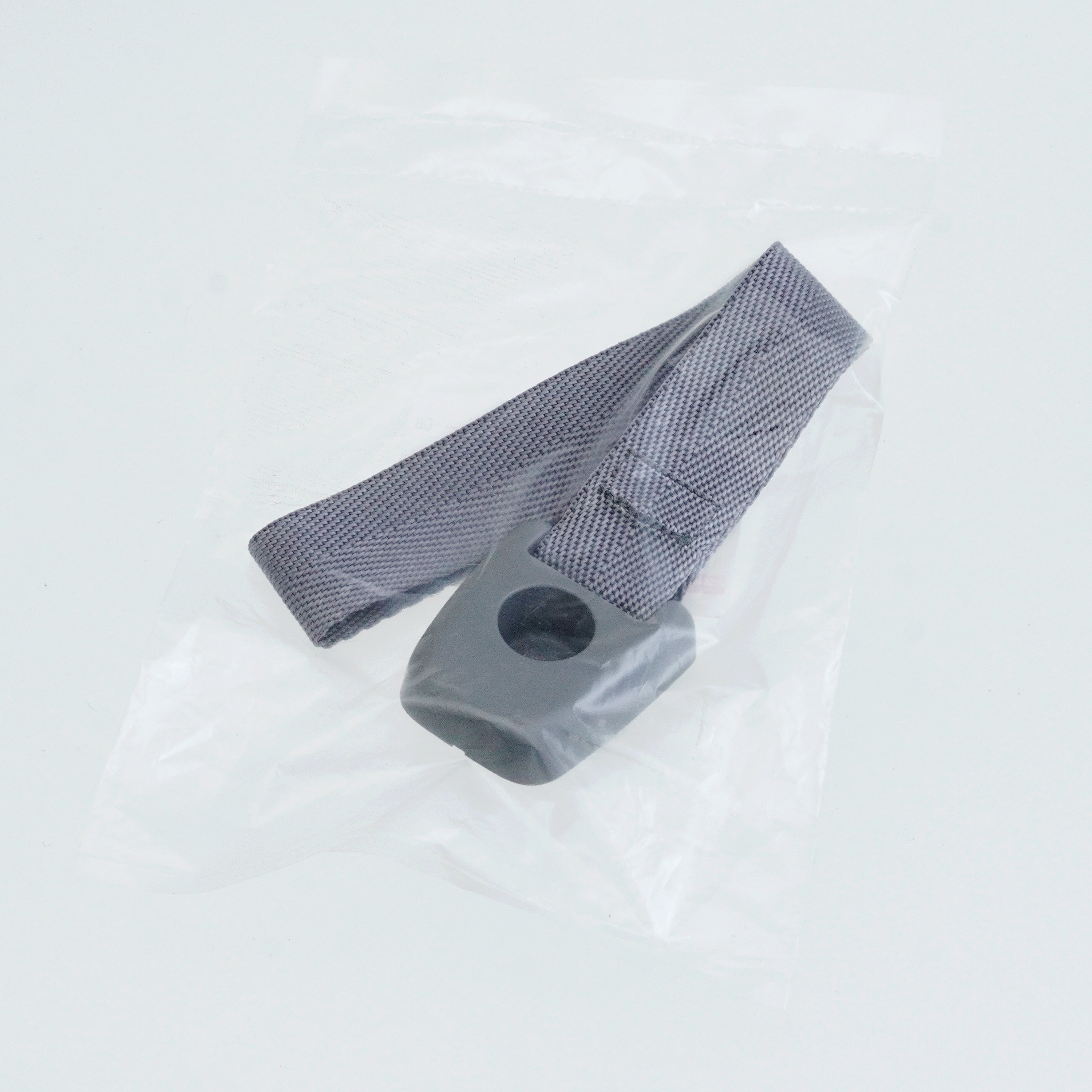 専用です 67961-26050-B0 (67961)STRAP， BACK DOOR 1個 トヨタ 【通販モノタロウ】