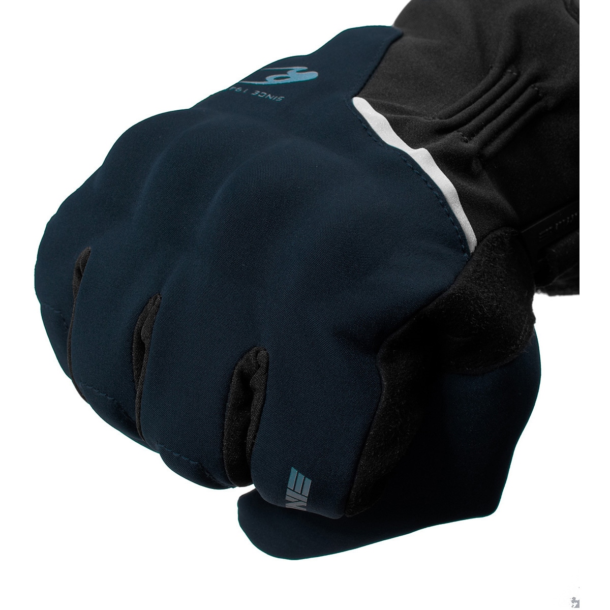 くろねこミント2B-C05CW1 くろねこミント2B-C05CW1 シャープ AQUOS