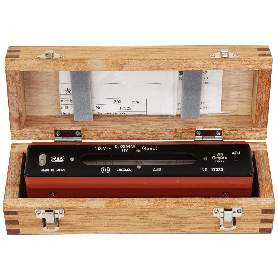 【良品】富士化学工業　アイ・トーン　邦楽　音程表示装置　日本製 良品】富士化学工業 アイ・トーン 邦楽 音程表示装置 日本製 - メルカリ