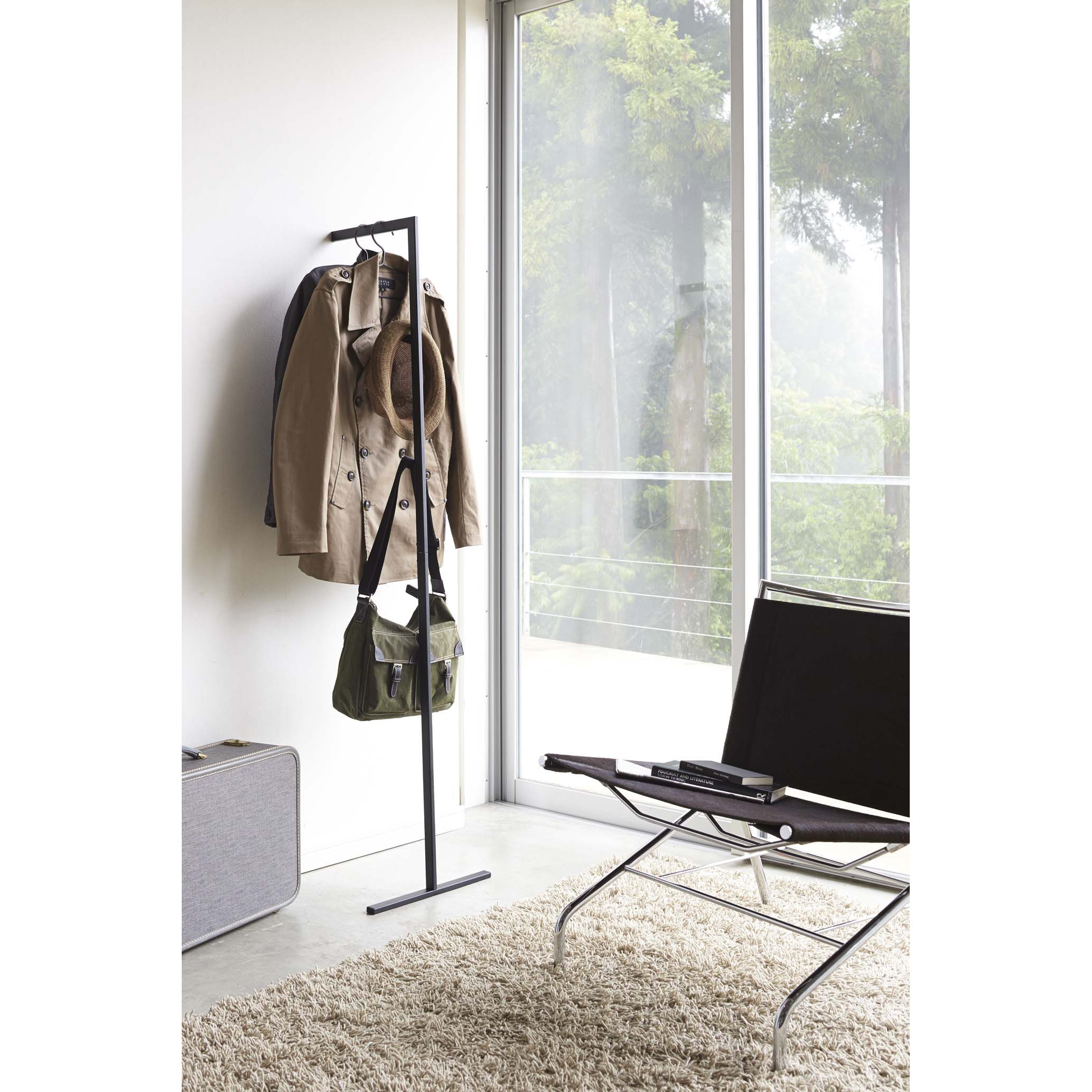 2768 スリムコートハンガー ライン 山崎実業 ブラック色 - 【通販