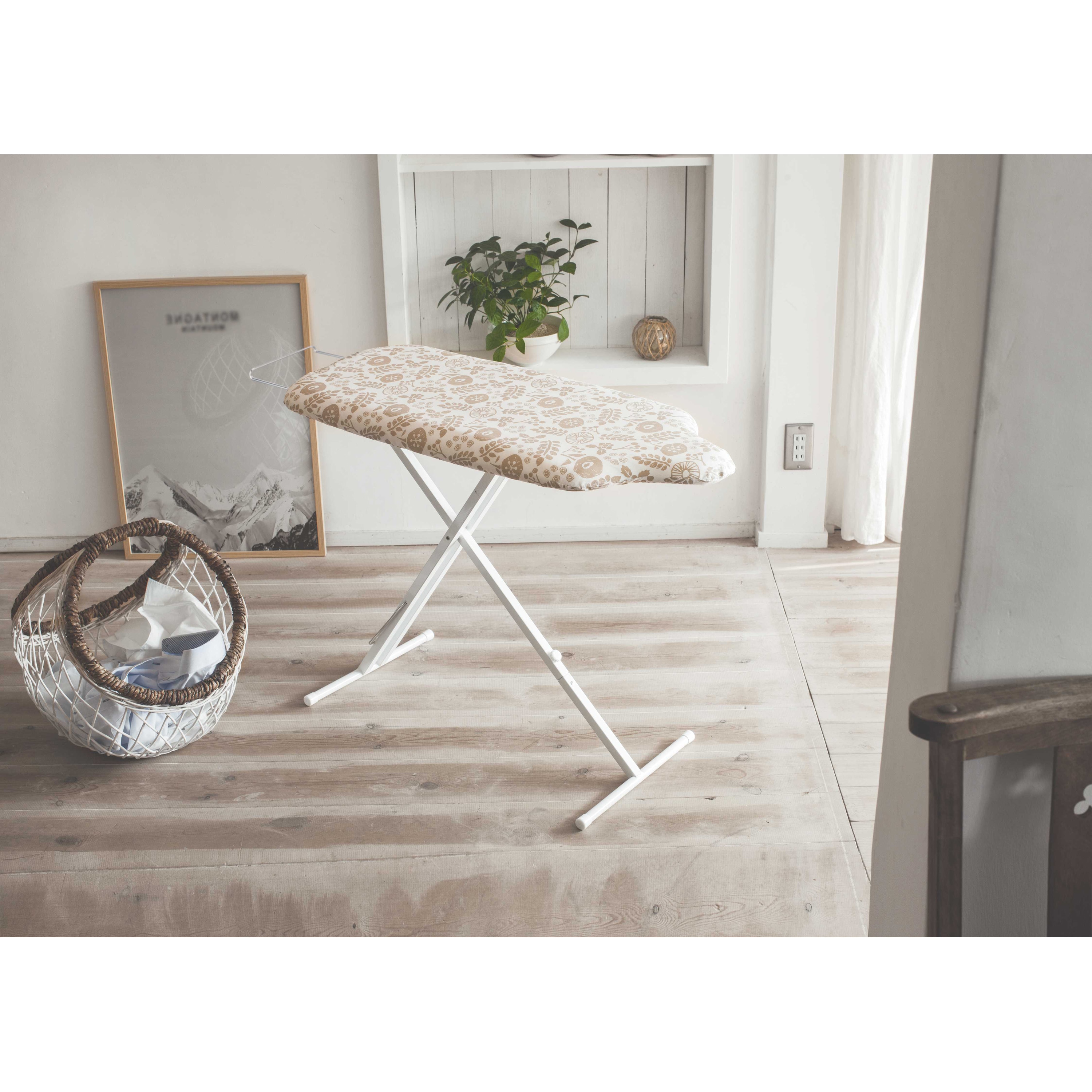 3958 北欧風 暮らしの定番 スタンド式人体型アイロン台 1個 山崎実業