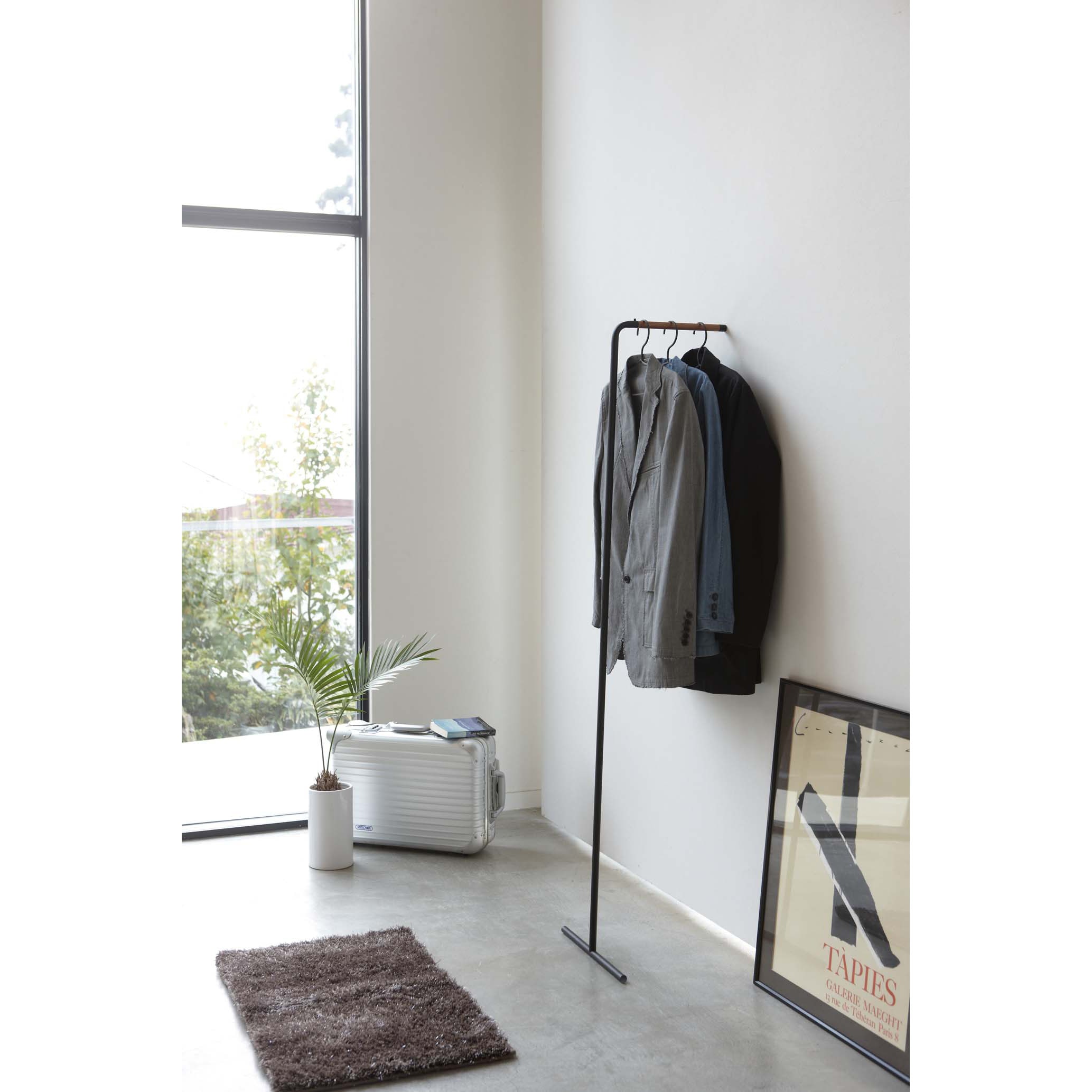 7551 スリムコートハンガー タワー 山崎実業 ブラック色