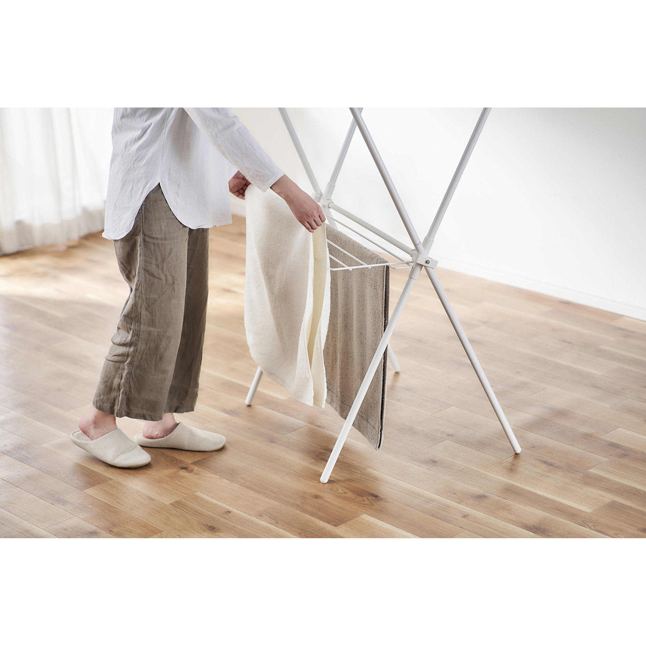 STMX-770 簡単組立スタイル物干し アイリスオーヤマ 幅760mm奥行620mm