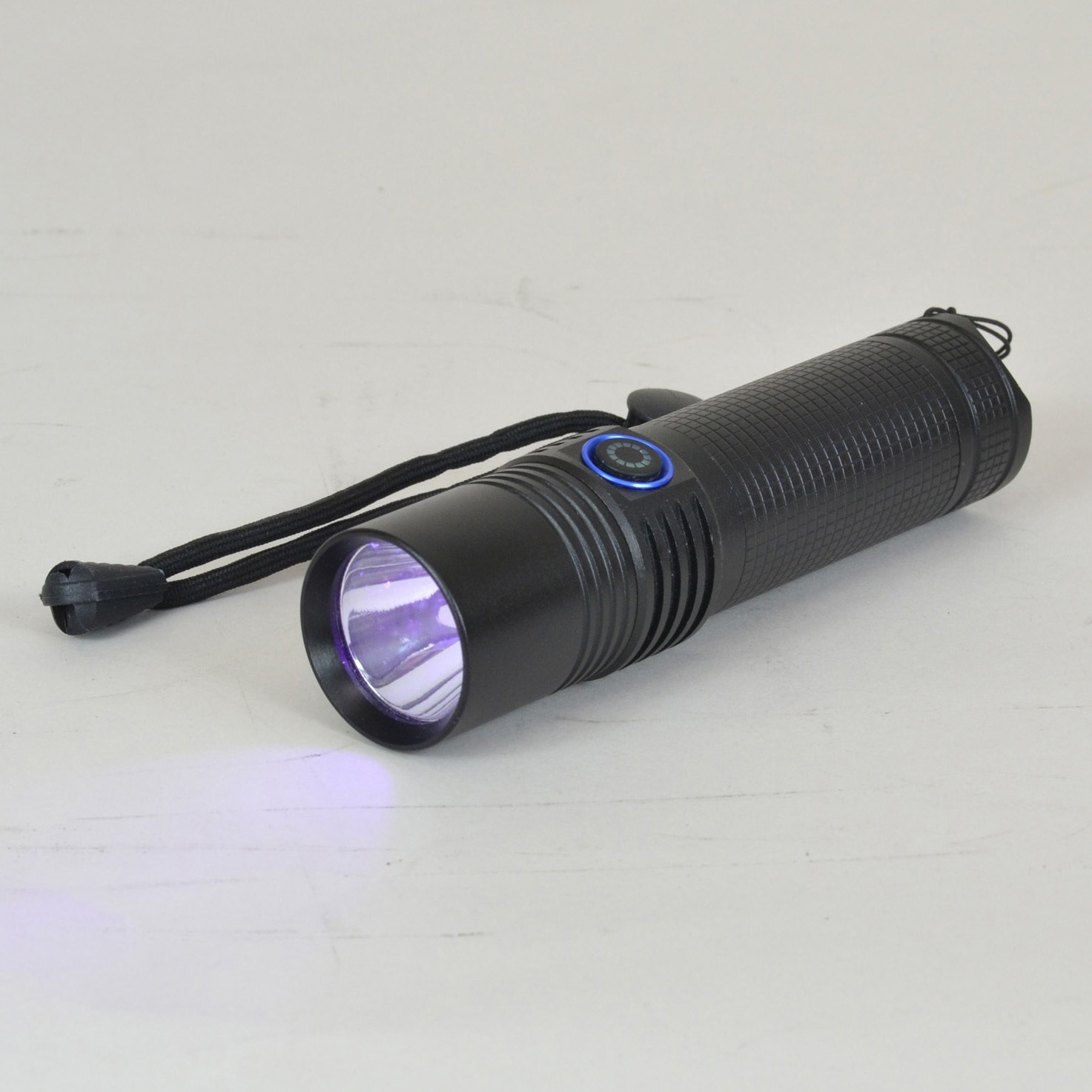 16-7206 UVLED Flash Light 玄々化学工業 1本 16-7206
