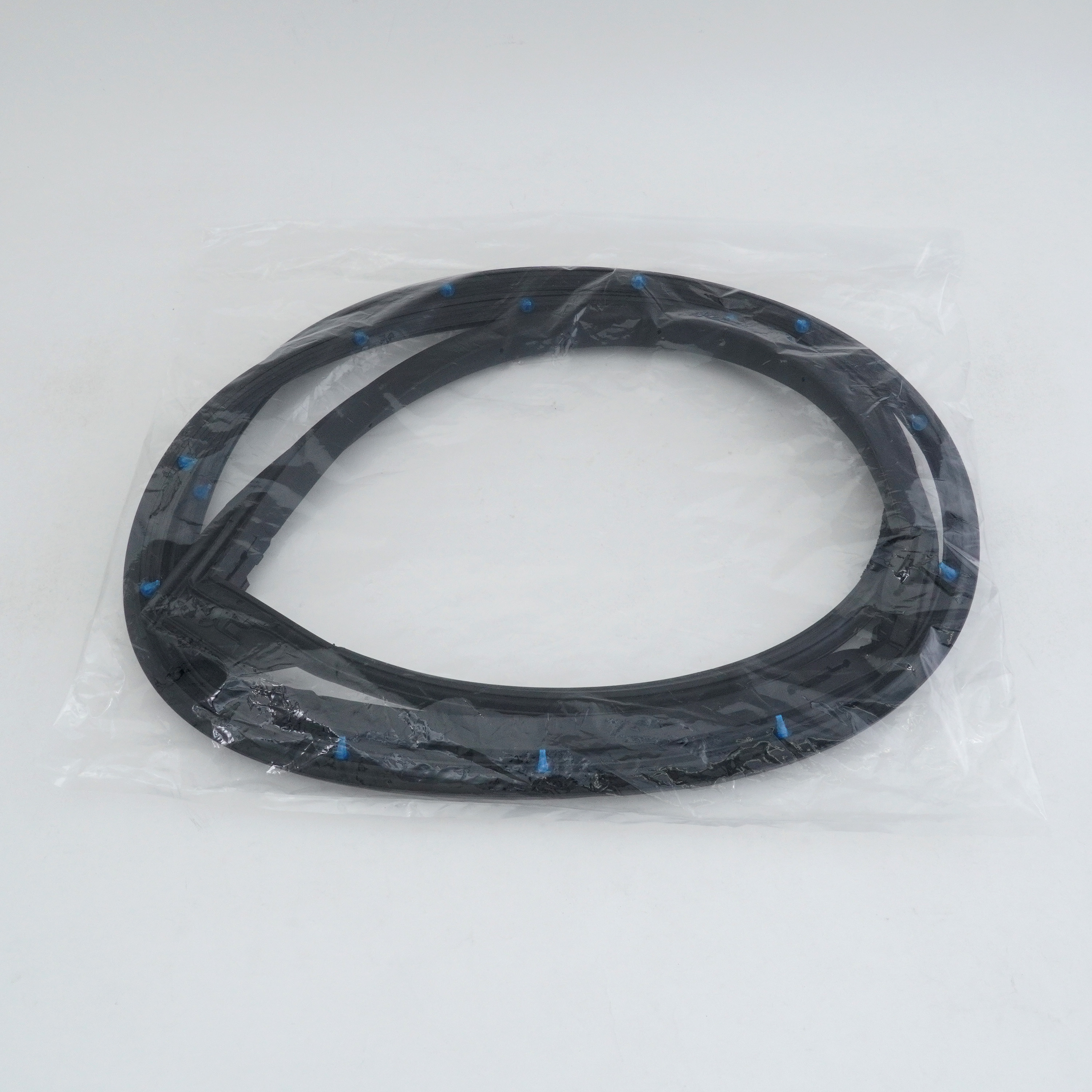 ご確認用です(*'▽'*) 67872)リヤドア ウエザストリップ LH トヨタ