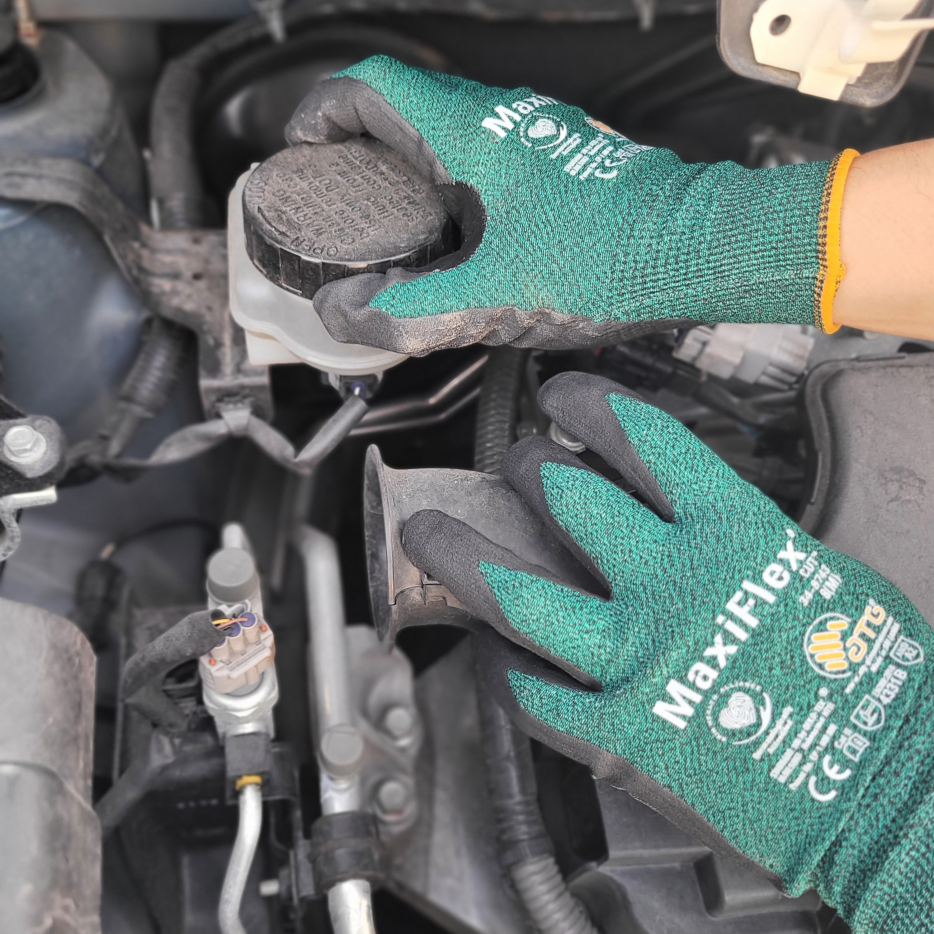 34-8743-M 耐切創手袋 マキシフレックス カット ATG 18ゲージ グリーン