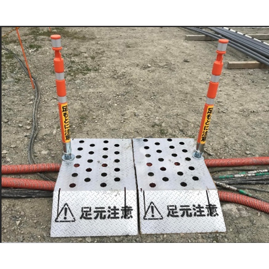 WR500 渡り(スロープ)Ⅱ 1個 FSC藤原産業 【通販モノタロウ】