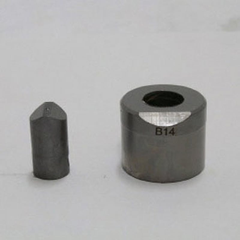 育良 フリーパンチャー替刃 IS−BP18S・IS−MP18LE用 11B 15B フリーパンチャー替刃 IS-BP18S・IS-MP18LE用 IKURATOOLS(育良精機