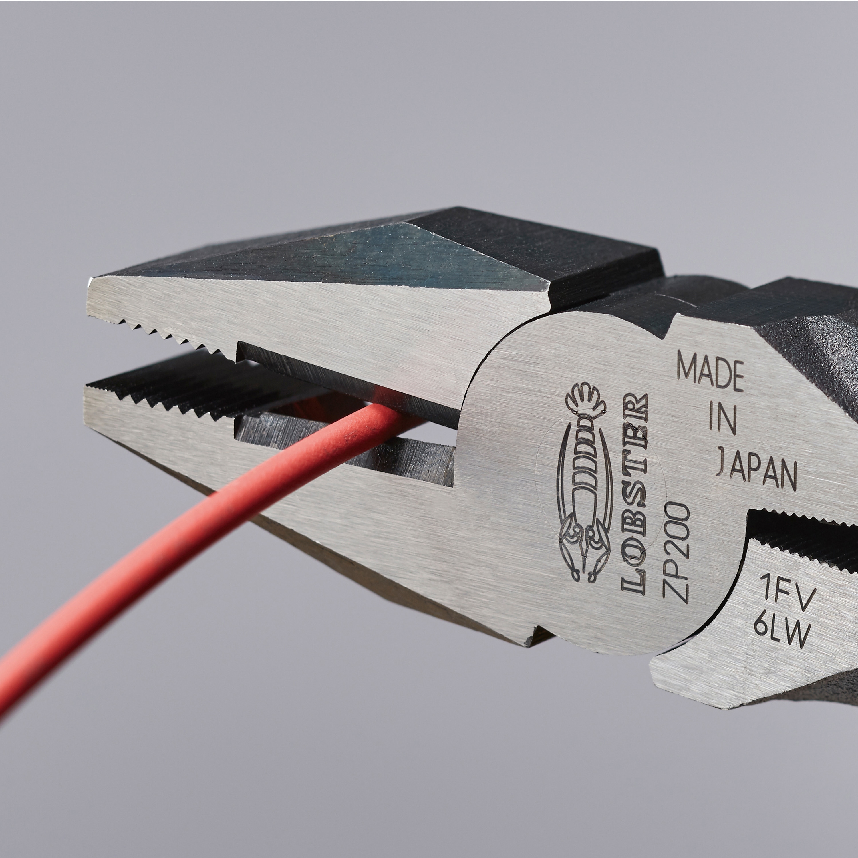 グリンチ　コラボ　新品未使用 ロブテックス J-CRAFT99 パワーペンチ JB225PWP 全長218mm 強力