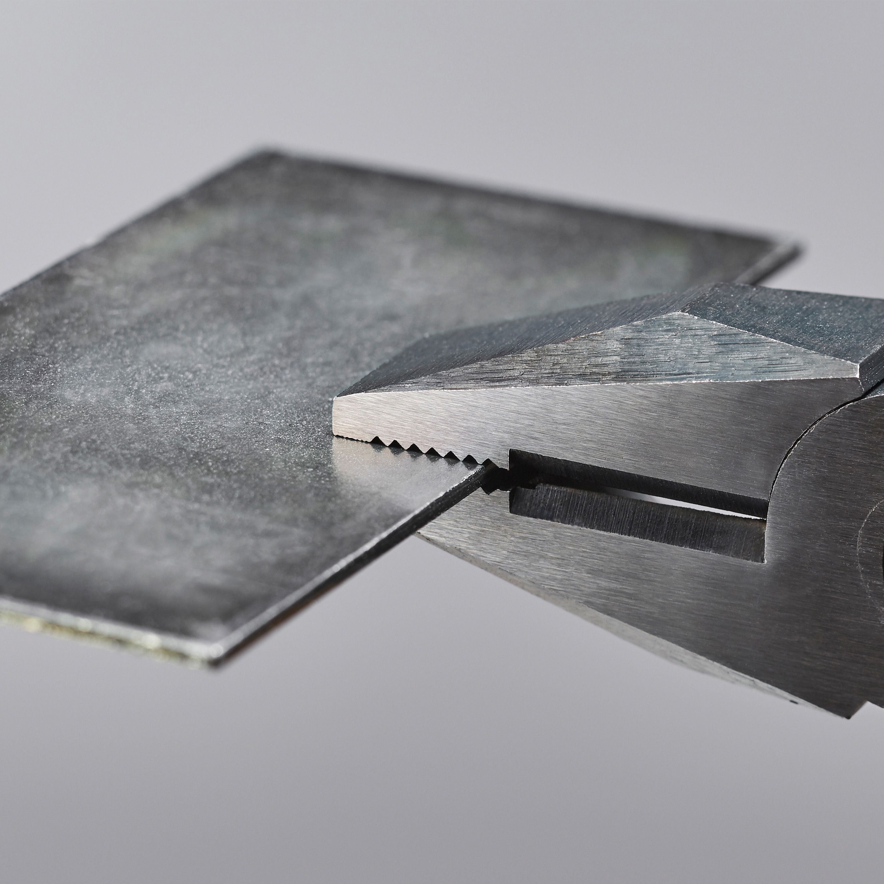 J175P ペンチ(樹脂グリップ) 1丁 LOBSTER(ロブスター/エビ印