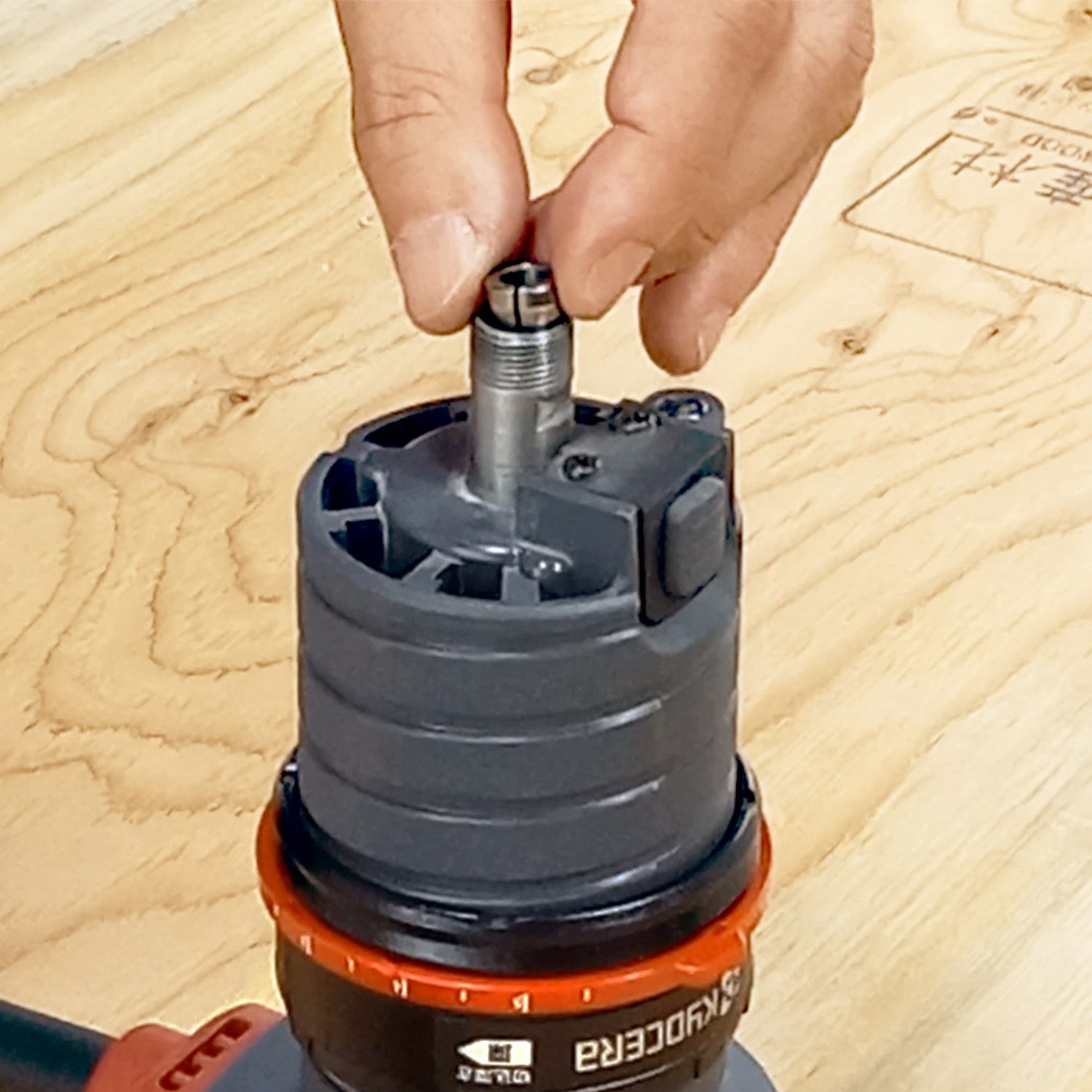 6075857 コレットチャック 1/4インチ トリマ用 1個 京セラ