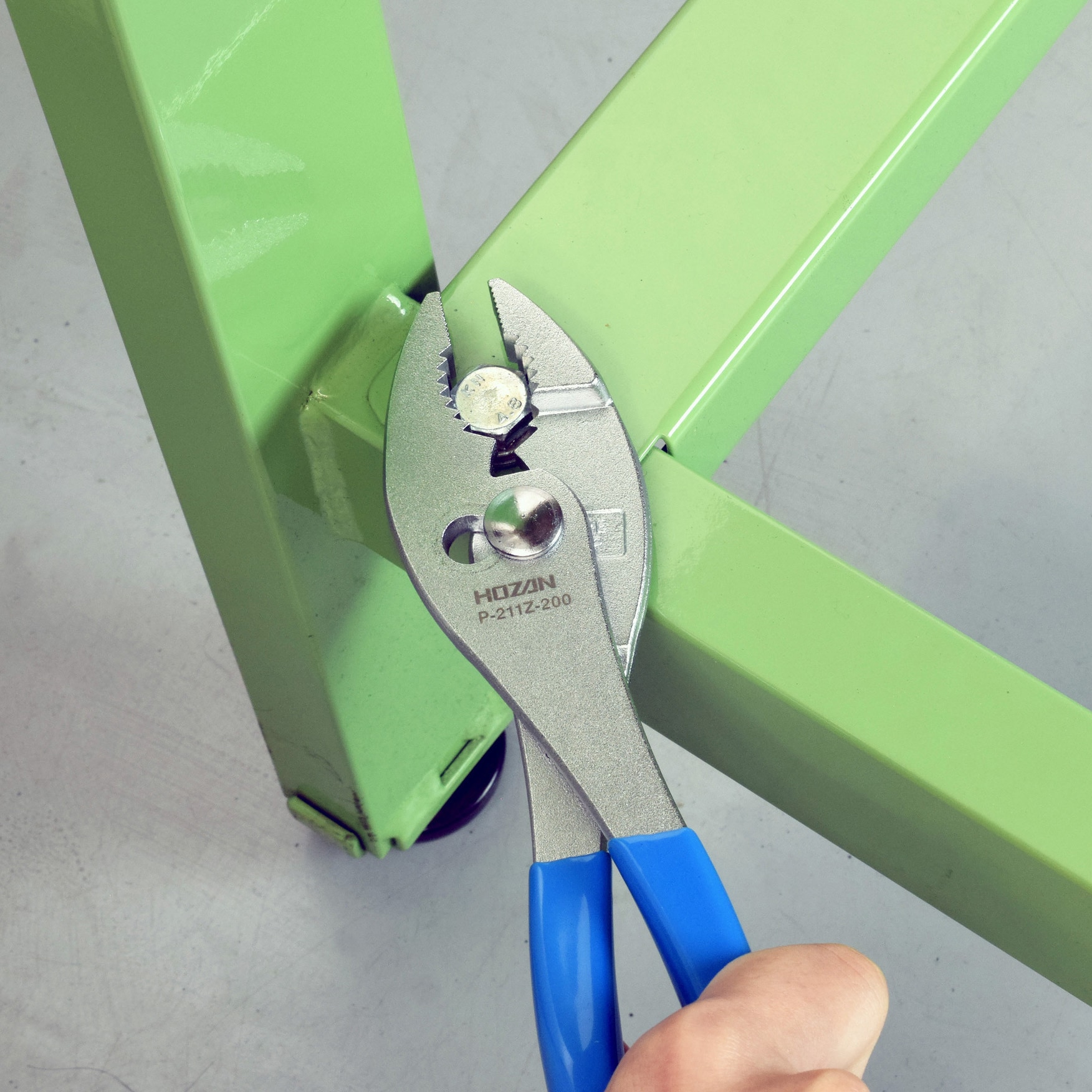 P-211Z-200 プライヤー 1個 ホーザン 【通販モノタロウ】