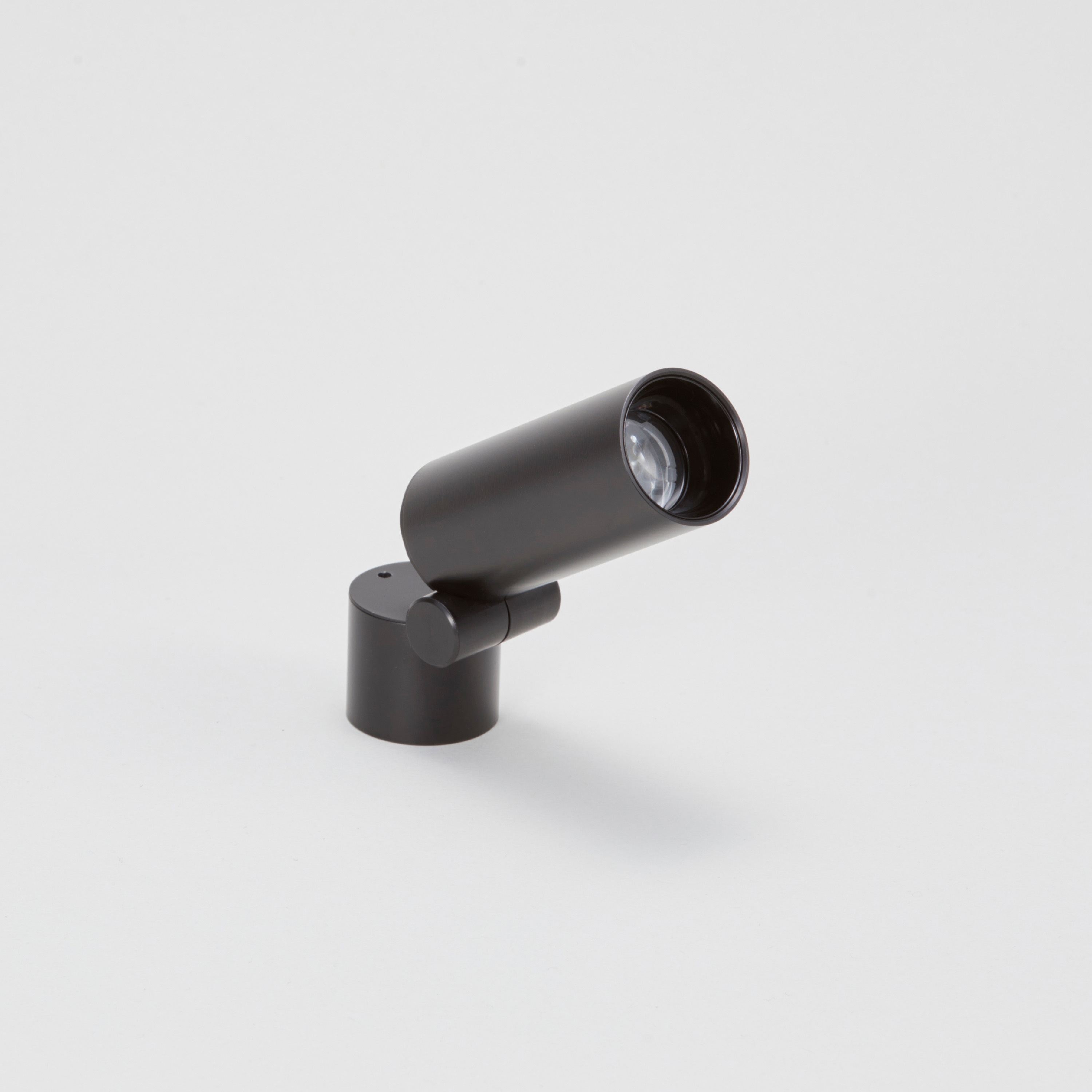 OSP01-27K-50D-B 屋外用マイクロスポットライト・標準タイプ