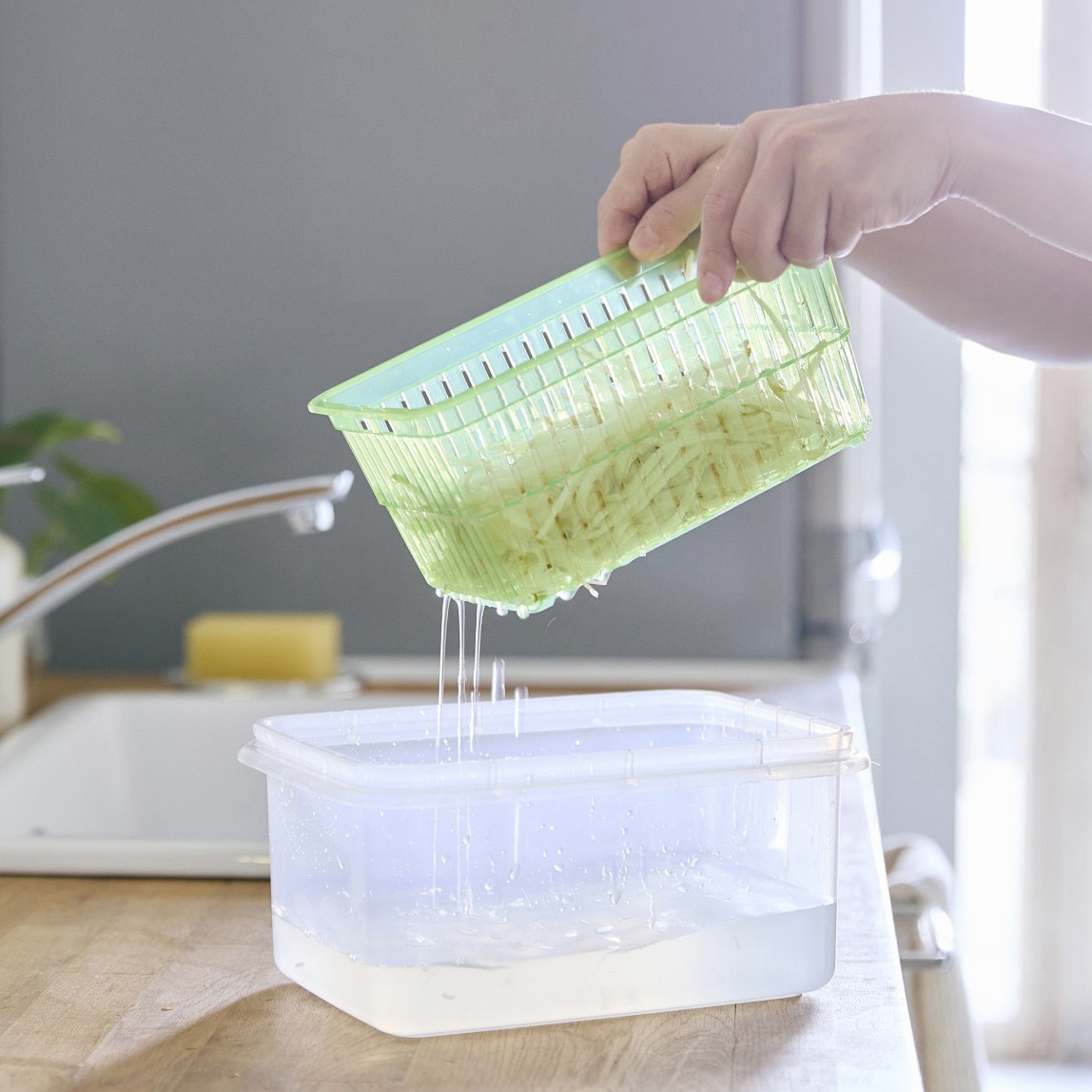 59024 ザル付きD-PACK サンコープラスチック 角形 容量950mL 1個